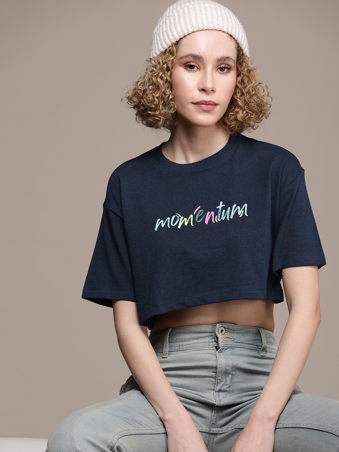 The Roadster Life Co. Typography Printed Drop-Shoulder Sleeves Boxy Crop T-shirt, Navy blue
The Roadster Life Co. Typography Printed Drop-Shoulder Sleeves Boxy Crop T-shirt, Navy blue