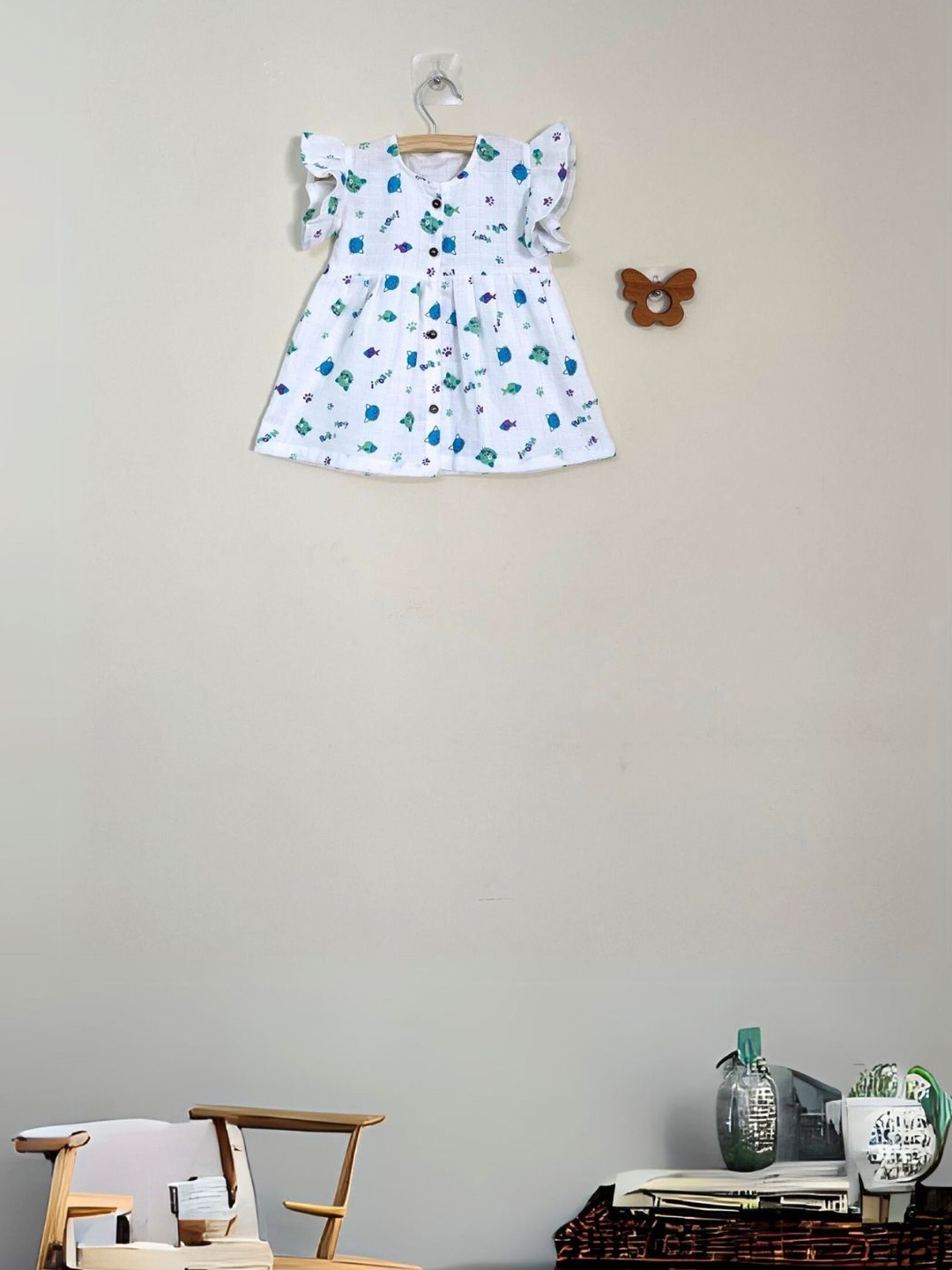 BAESD Girls Polka Dot Print Flutter Sleeve Knee Length Cotton Fit & Flare Dress, Green
BAESD Girls Polka Dot Print Flutter Sleeve Knee Length Cotton Fit & Flare Dress, Green