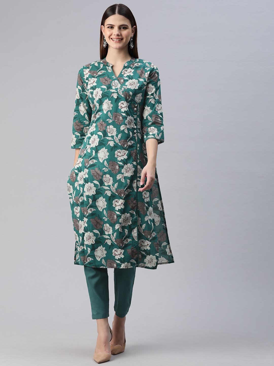 Readiprint Floral Printed Angrakha Sequinned Pure Cotton Kurta with Trousers, Green
Readiprint Floral Printed Angrakha Sequinned Pure Cotton Kurta with Trousers, Green
