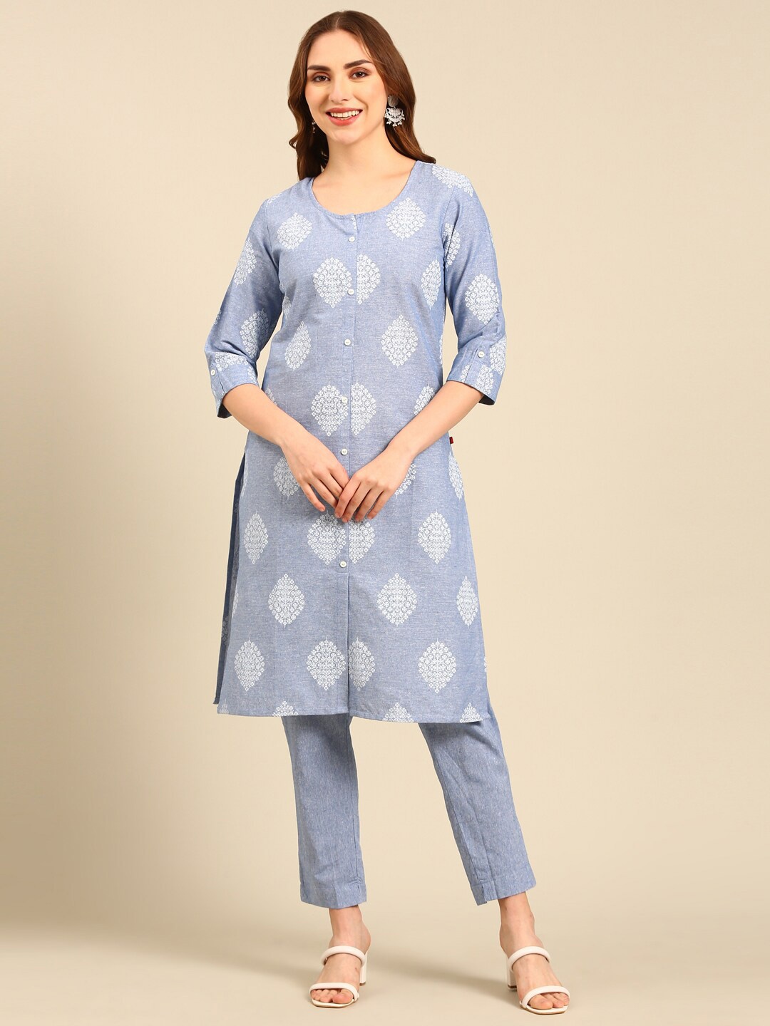 Marcia Ethnic Motifs Printed Round neck Regular Pure Cotton Kurta with Trousers, Blue
Marcia Ethnic Motifs Printed Round neck Regular Pure Cotton Kurta with Trousers, Blue