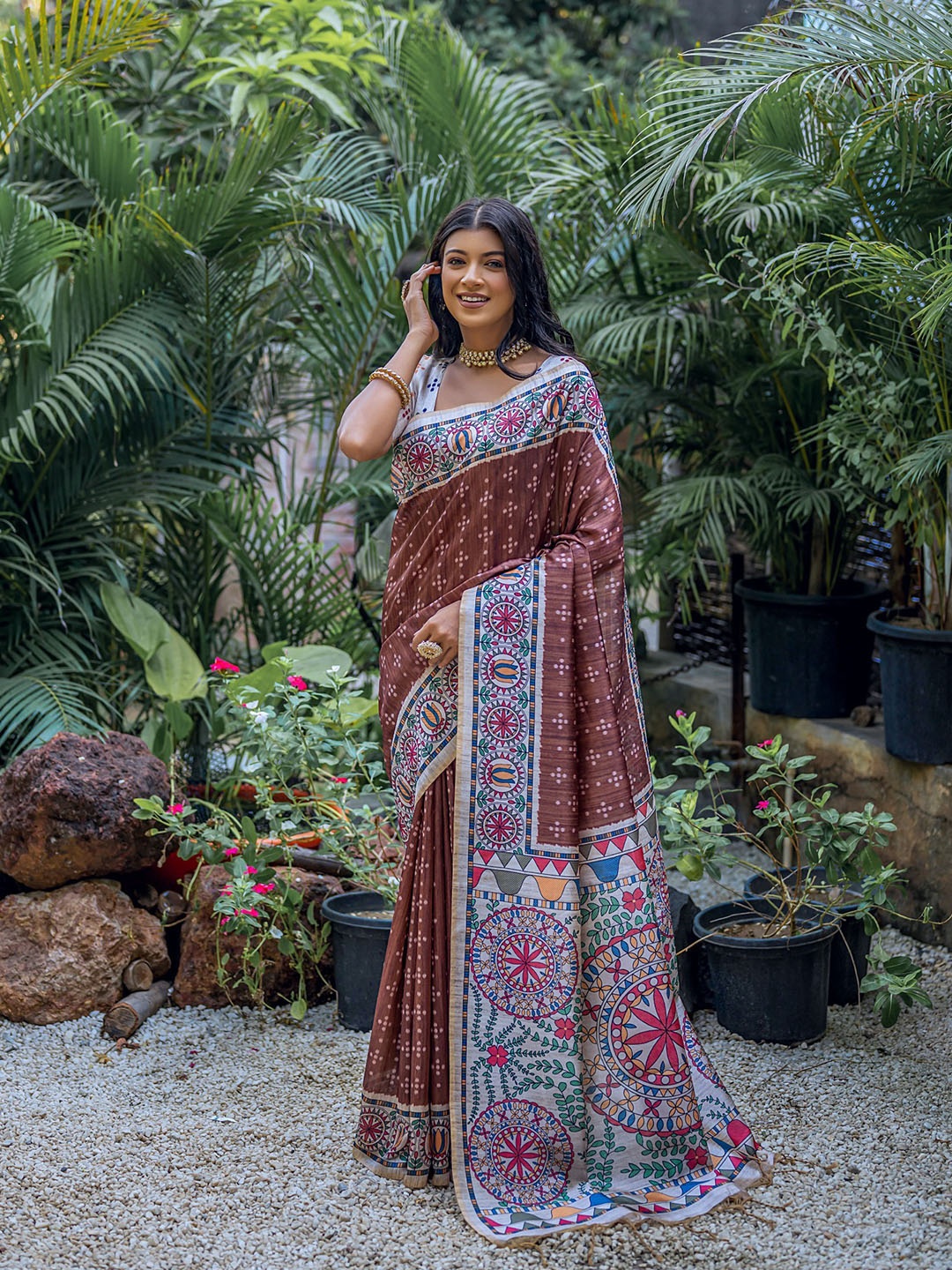 VISHNU WEAVES Woven Design Ethnic Motifs Printed Tussar Saree With Tassels, Brown
VISHNU WEAVES Woven Design Ethnic Motifs Printed Tussar Saree With Tassels, Brown