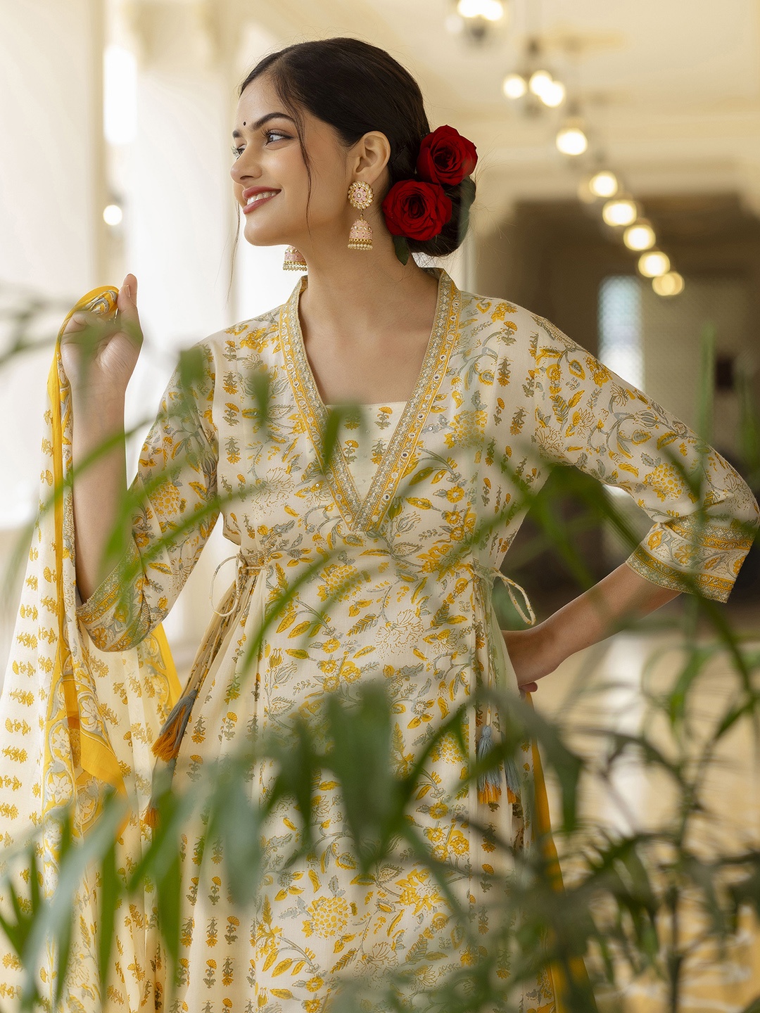 KALINI Floral Printed Sequined Mirror Work A-line Pure Cotton Kurta with Patiala & Dupatta, Yellow
KALINI Floral Printed Sequined Mirror Work A-line Pure Cotton Kurta with Patiala & Dupatta, Yellow