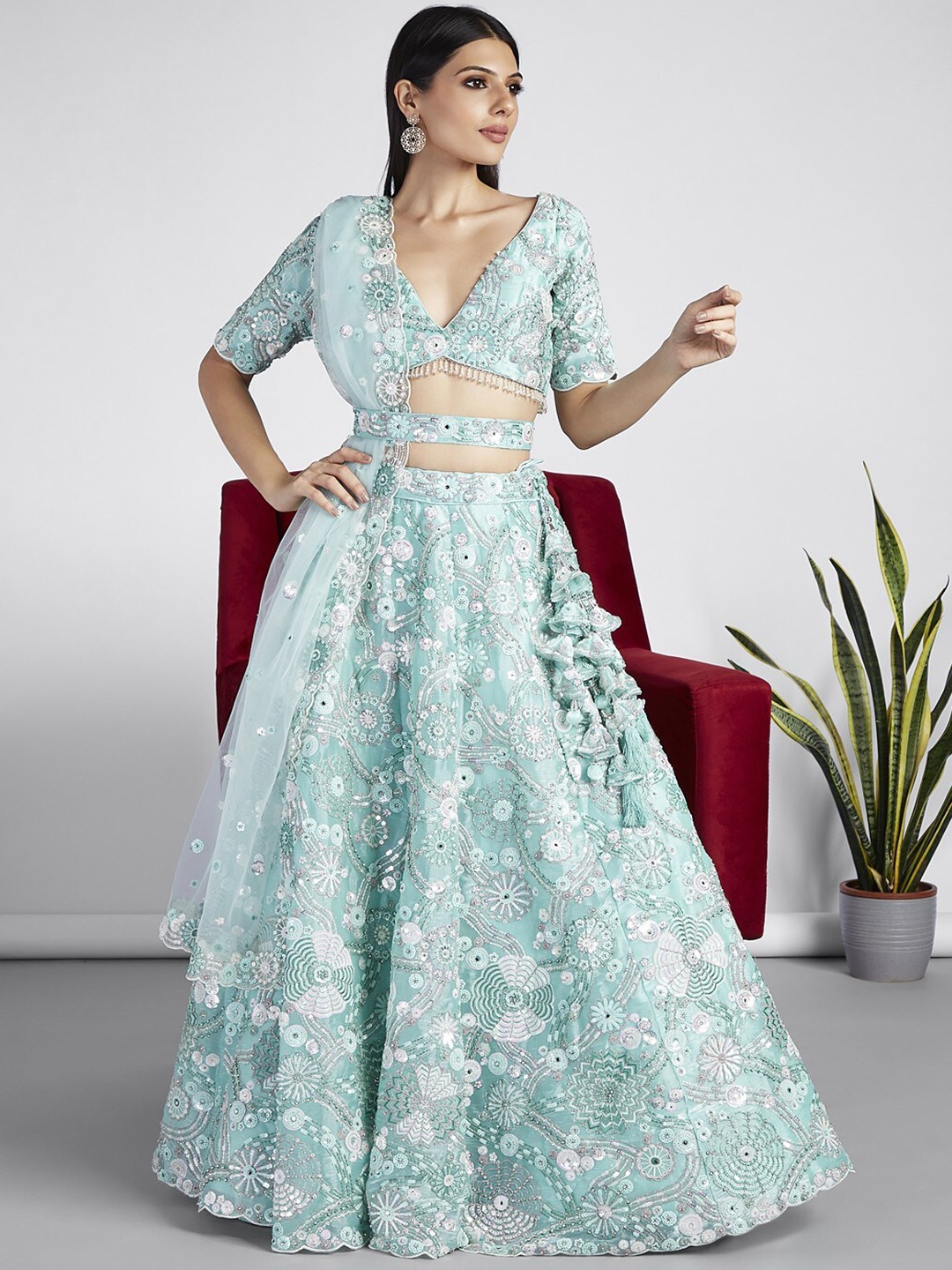 panchhi Embroidered Sequinned Semi-Stitched Lehenga & Unstitched Blouse With Dupatta, Turquoise blue
panchhi Embroidered Sequinned Semi-Stitched Lehenga & Unstitched Blouse With Dupatta, Turquoise blue
