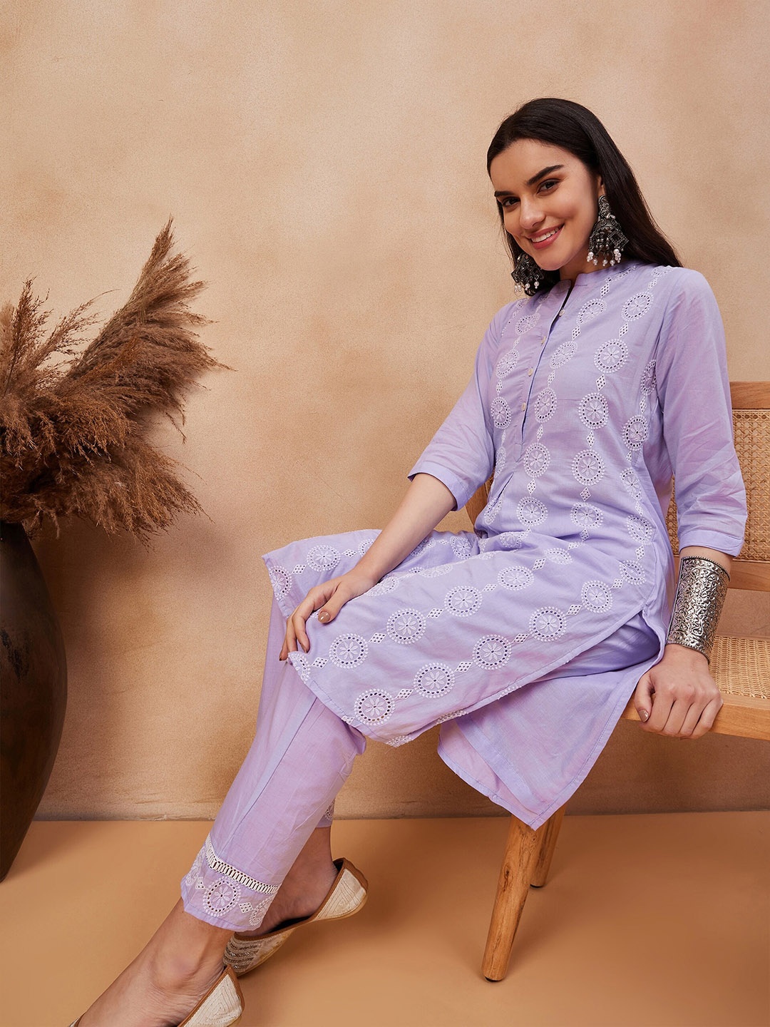 Anouk Geometric Regular Mandarin Collar Pure Cotton Straight Kurta & Trousers, Purple
Anouk Geometric Regular Mandarin Collar Pure Cotton Straight Kurta & Trousers, Purple