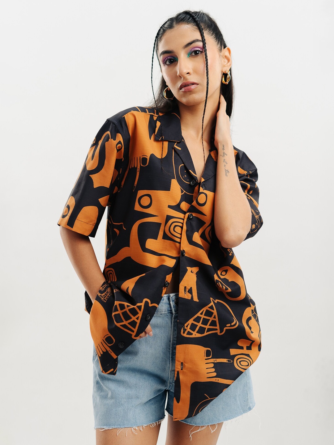 FREAKINS Conversational Printed Spread Collar Opaque Cotton Oversized Casual Shirt, Black
FREAKINS Conversational Printed Spread Collar Opaque Cotton Oversized Casual Shirt, Black