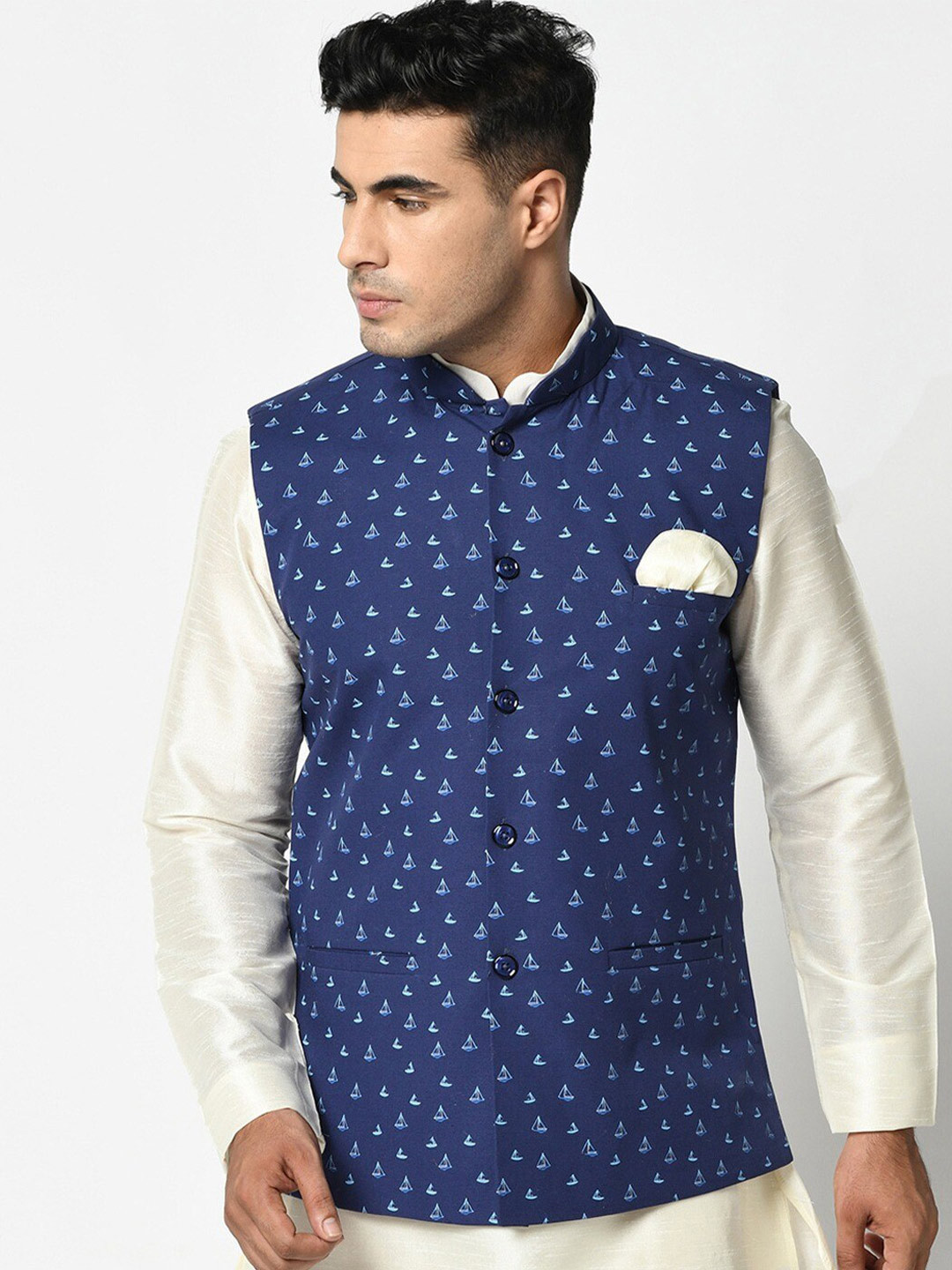 DEYANN Conversational Printed Cotton Linen Nehru Jacket With Pocket Square, Navy blue
DEYANN Conversational Printed Cotton Linen Nehru Jacket With Pocket Square, Navy blue
