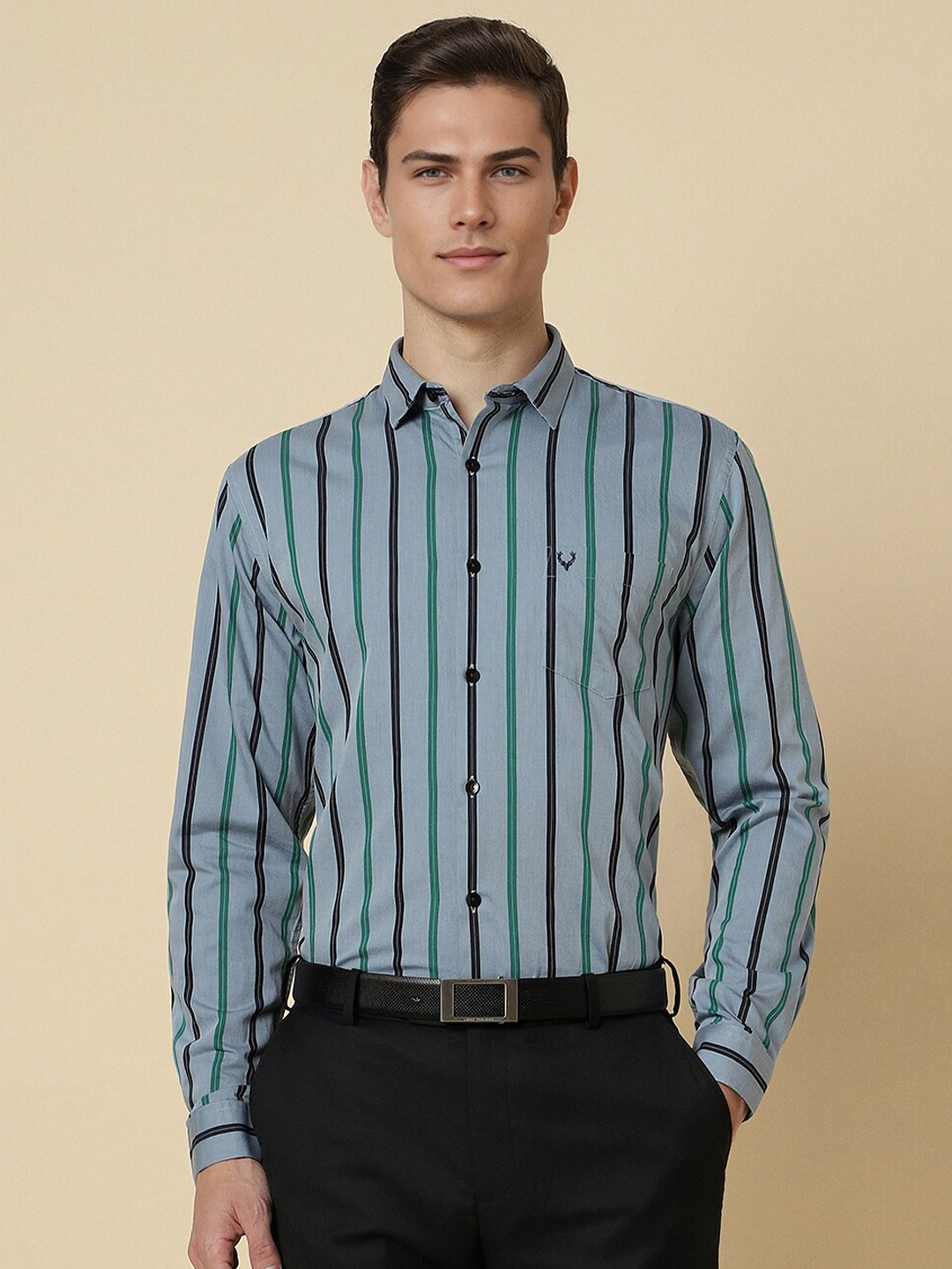 Allen Solly Slim Fit Vertical Stripes Spread Collar Chest Pocket Cotton Formal Shirt, Blue
Allen Solly Slim Fit Vertical Stripes Spread Collar Chest Pocket Cotton Formal Shirt, Blue