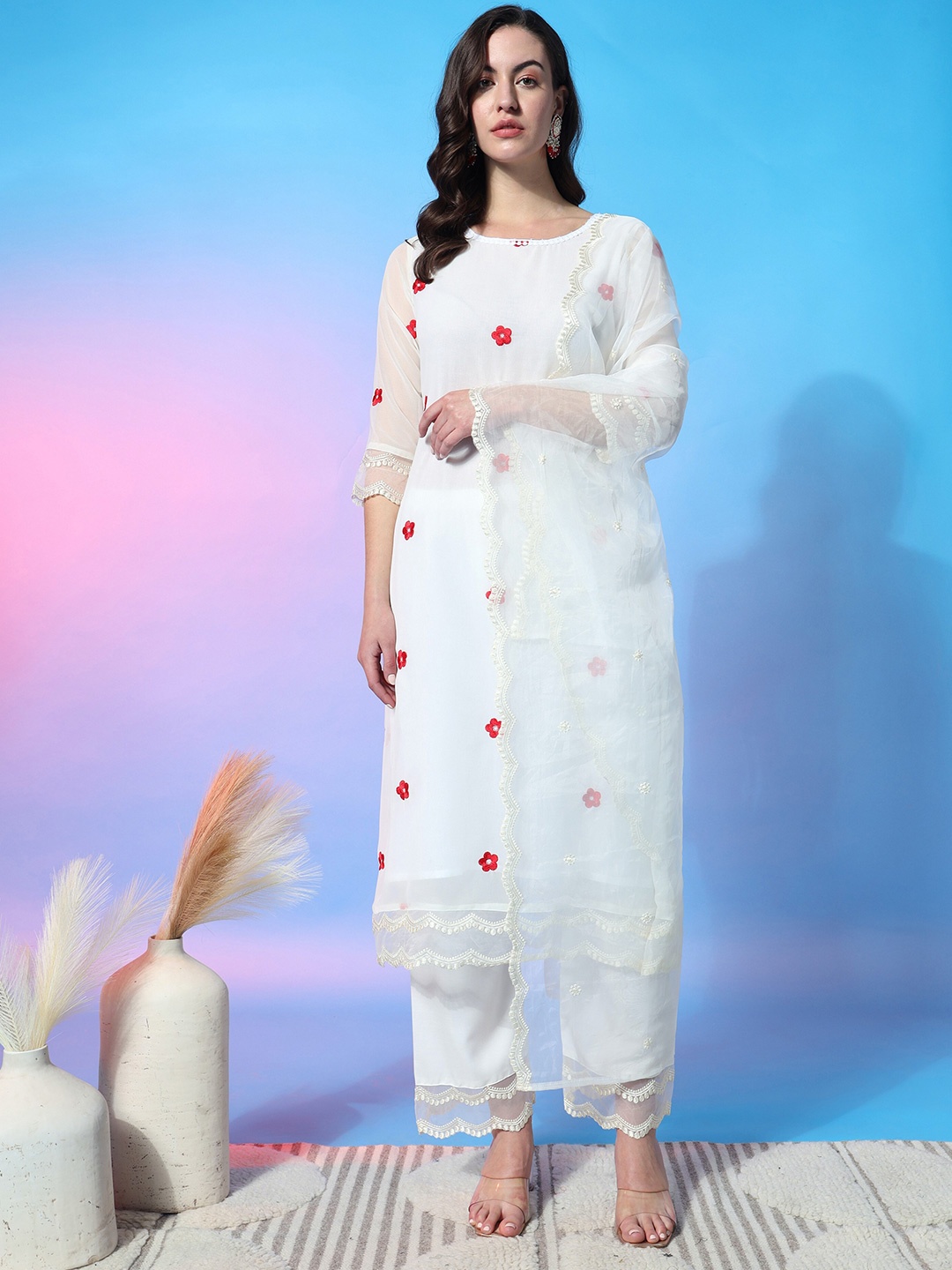 ASPORA Floral Embroidered Georgette Empire Thread Work Kurta with Palazzos & With Dupatta, White
ASPORA Floral Embroidered Georgette Empire Thread Work Kurta with Palazzos & With Dupatta, White