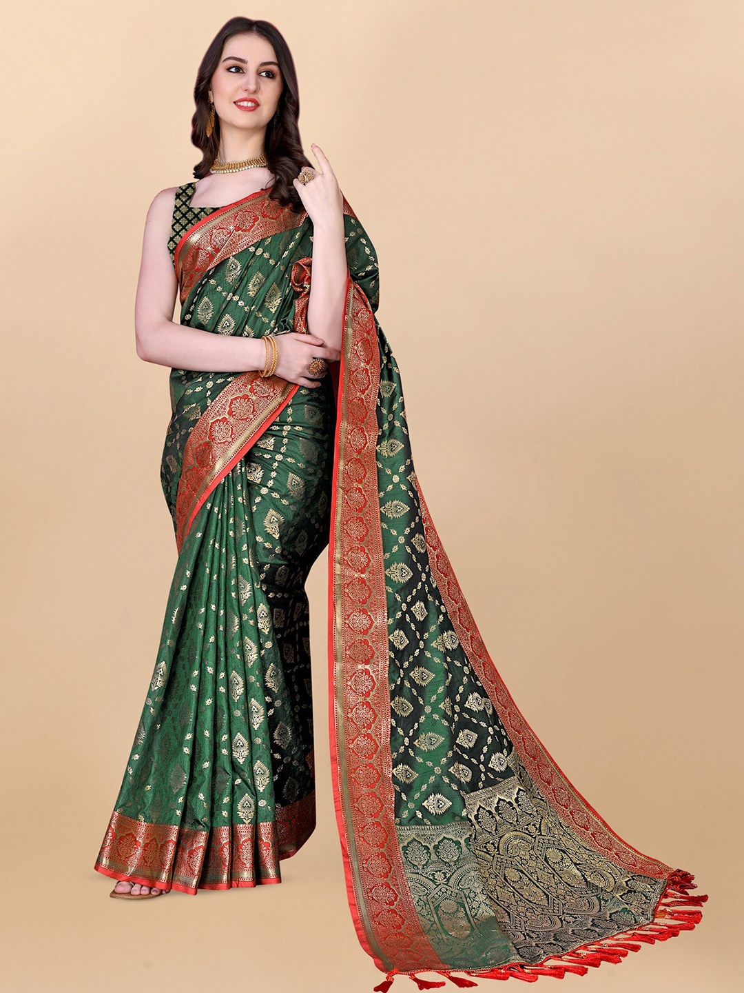 OFLINE SELECTION Ethnic Motifs Woven Design Zari Pure Silk Banarasi Saree, Green
OFLINE SELECTION Ethnic Motifs Woven Design Zari Pure Silk Banarasi Saree, Green