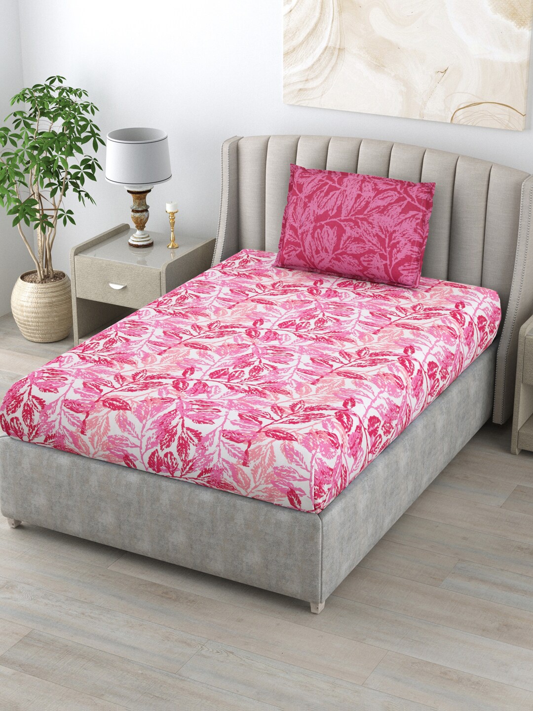 BOMBAY DYEING Blumen Pink & White Floral Cotton 120 TC Single Bedsheet with 1 Pillow Cover
BOMBAY DYEING Blumen Pink & White Floral Cotton 120 TC Single Bedsheet with 1 Pillow Cover