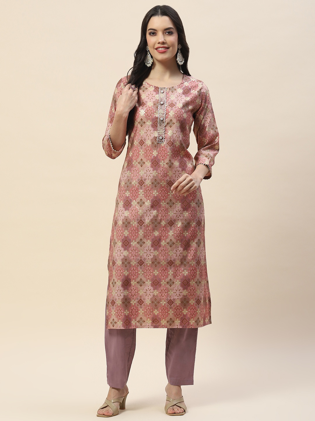 Meena Bazaar Geometric Printed Round Neck Three-Quarter Sleeves Thread Work Kurta, Pink
Meena Bazaar Geometric Printed Round Neck Three-Quarter Sleeves Thread Work Kurta, Pink