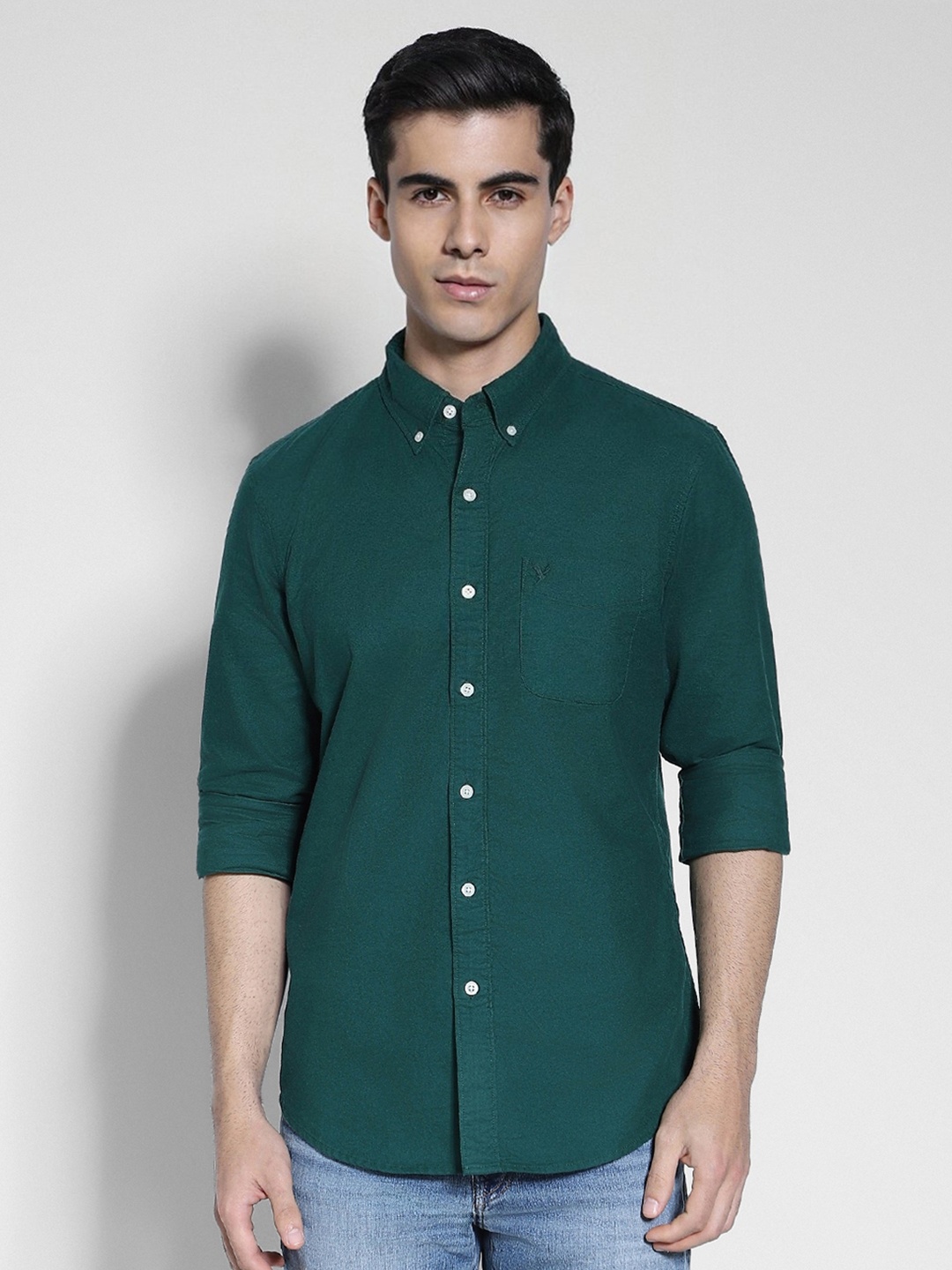 AMERICAN EAGLE OUTFITTERS Slim Fit Button-Down Collar Chest Pocket Cotton Casual Shirt, Green
AMERICAN EAGLE OUTFITTERS Slim Fit Button-Down Collar Chest Pocket Cotton Casual Shirt, Green