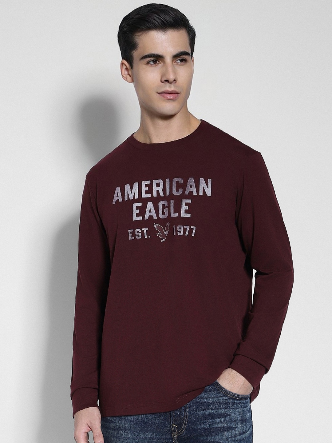 AMERICAN EAGLE OUTFITTERS Typography Printed Round Neck Long Sleeves Cotton T-shirt, Burgundy
AMERICAN EAGLE OUTFITTERS Typography Printed Round Neck Long Sleeves Cotton T-shirt, Burgundy