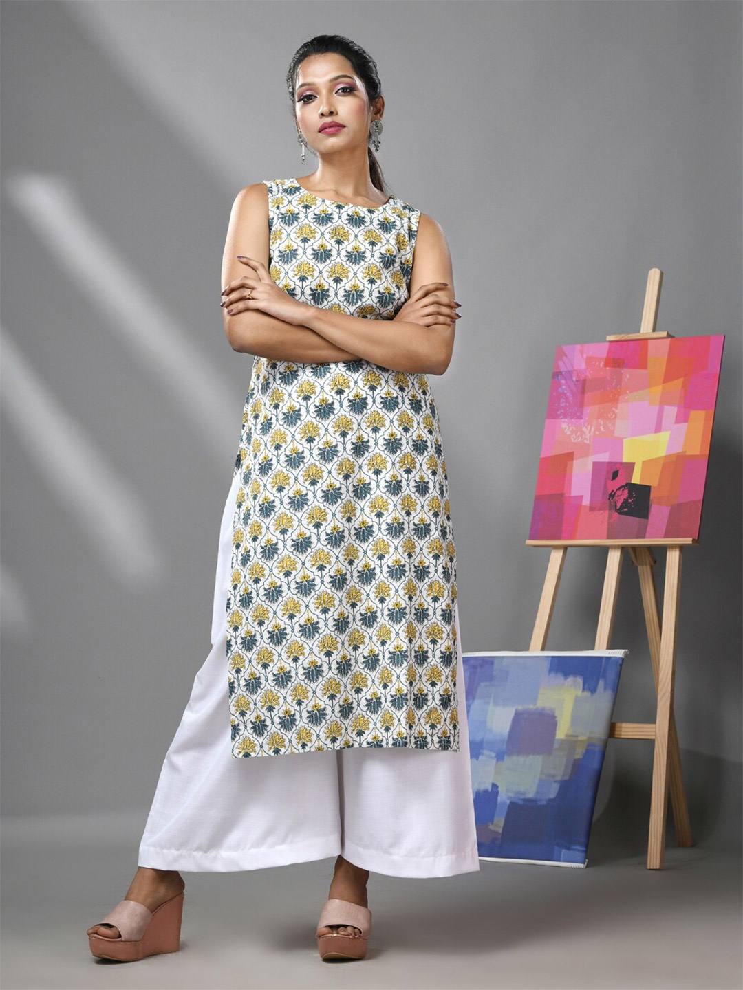 Charukriti Ethnic Motifs Printed Sleeveless Straight Pure Cotton Kurta with Palazzo, White
Charukriti Ethnic Motifs Printed Sleeveless Straight Pure Cotton Kurta with Palazzo, White