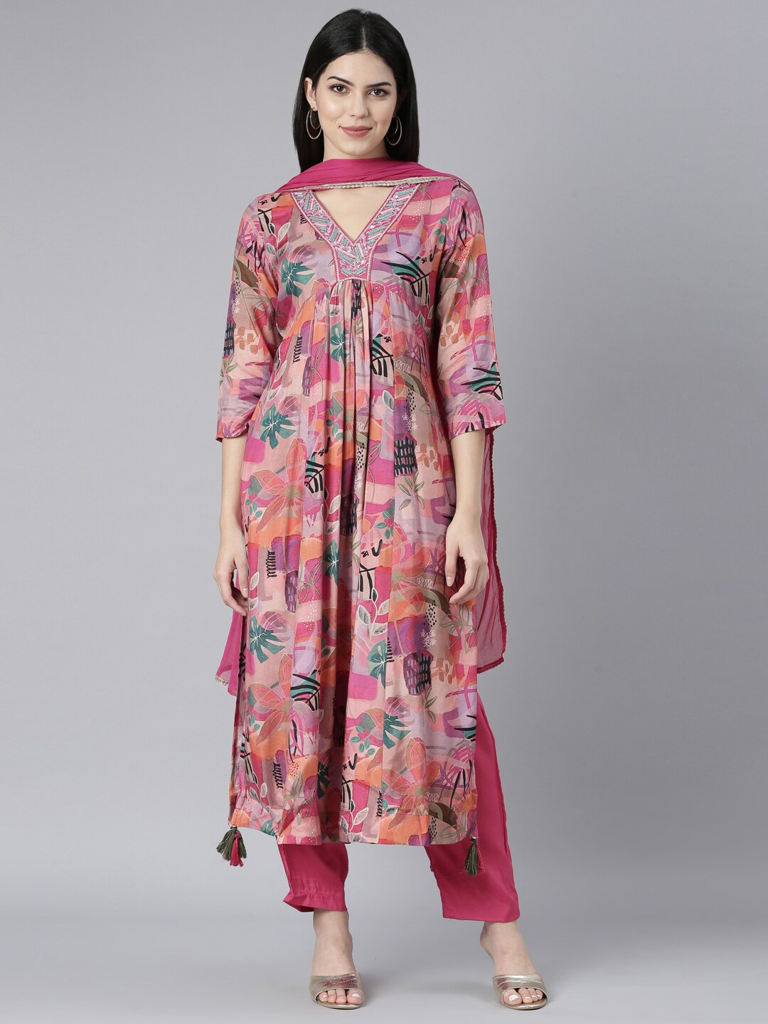 Neerus V Neck Floral Printed Thread Work Pure Cotton Kurta with Trousers & Dupatta, Pink
Neerus V Neck Floral Printed Thread Work Pure Cotton Kurta with Trousers & Dupatta, Pink