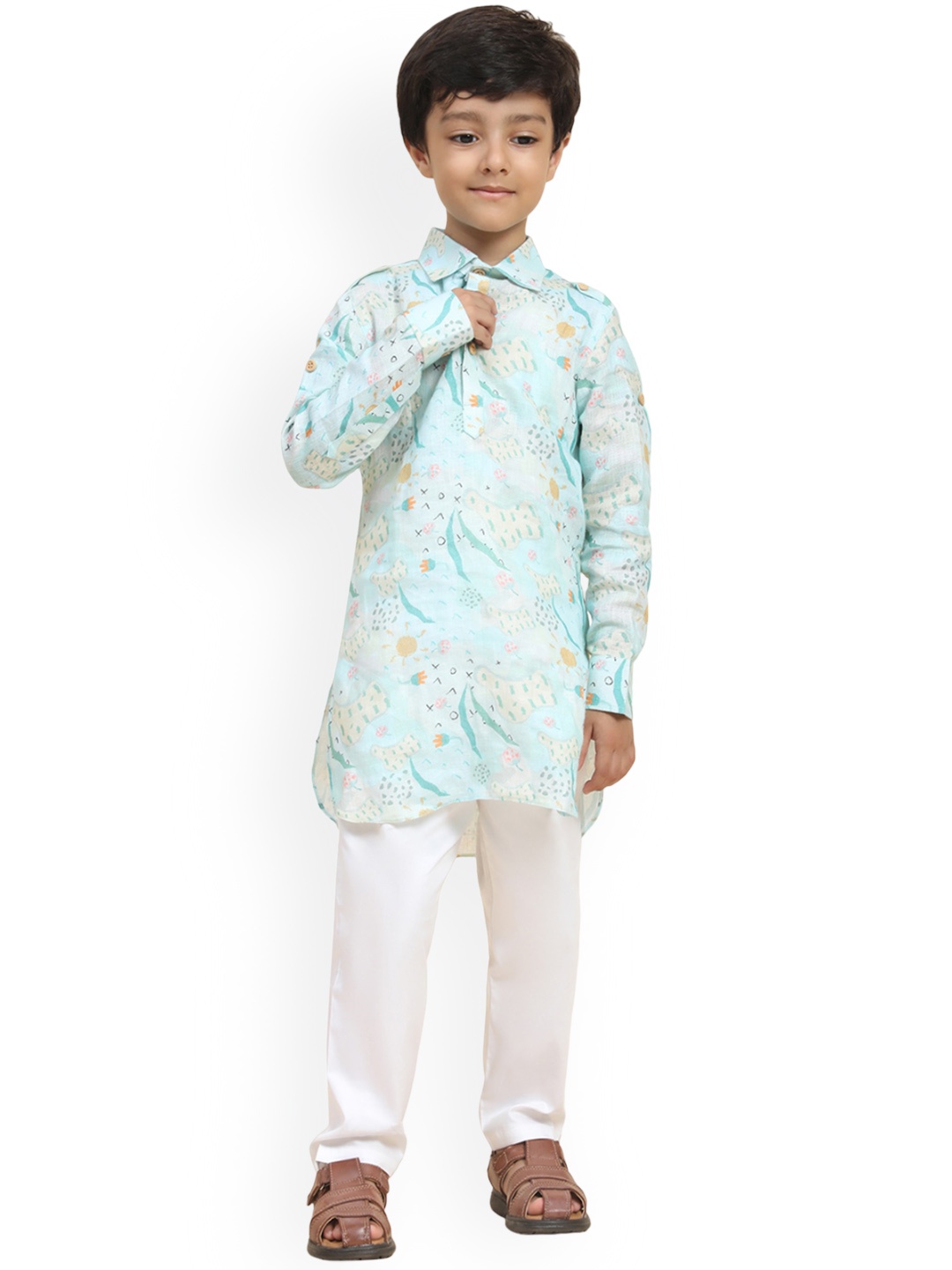BAESD Boys Floral Printed Shirt Collar Long Sleeves Linen Kurta with Pyjamas, Blue
BAESD Boys Floral Printed Shirt Collar Long Sleeves Linen Kurta with Pyjamas, Blue