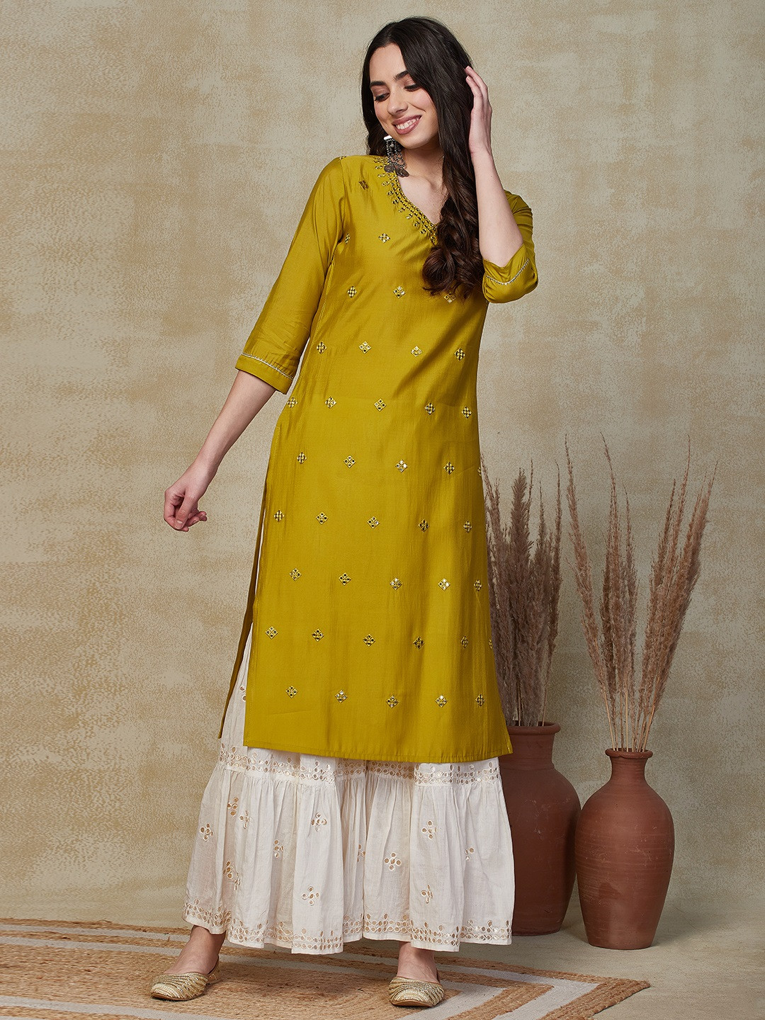 FASHOR Lime Green Mirror Work Embroidered V-Neck Extended Sleeves A-Line Kurta
FASHOR Lime Green Mirror Work Embroidered V-Neck Extended Sleeves A-Line Kurta