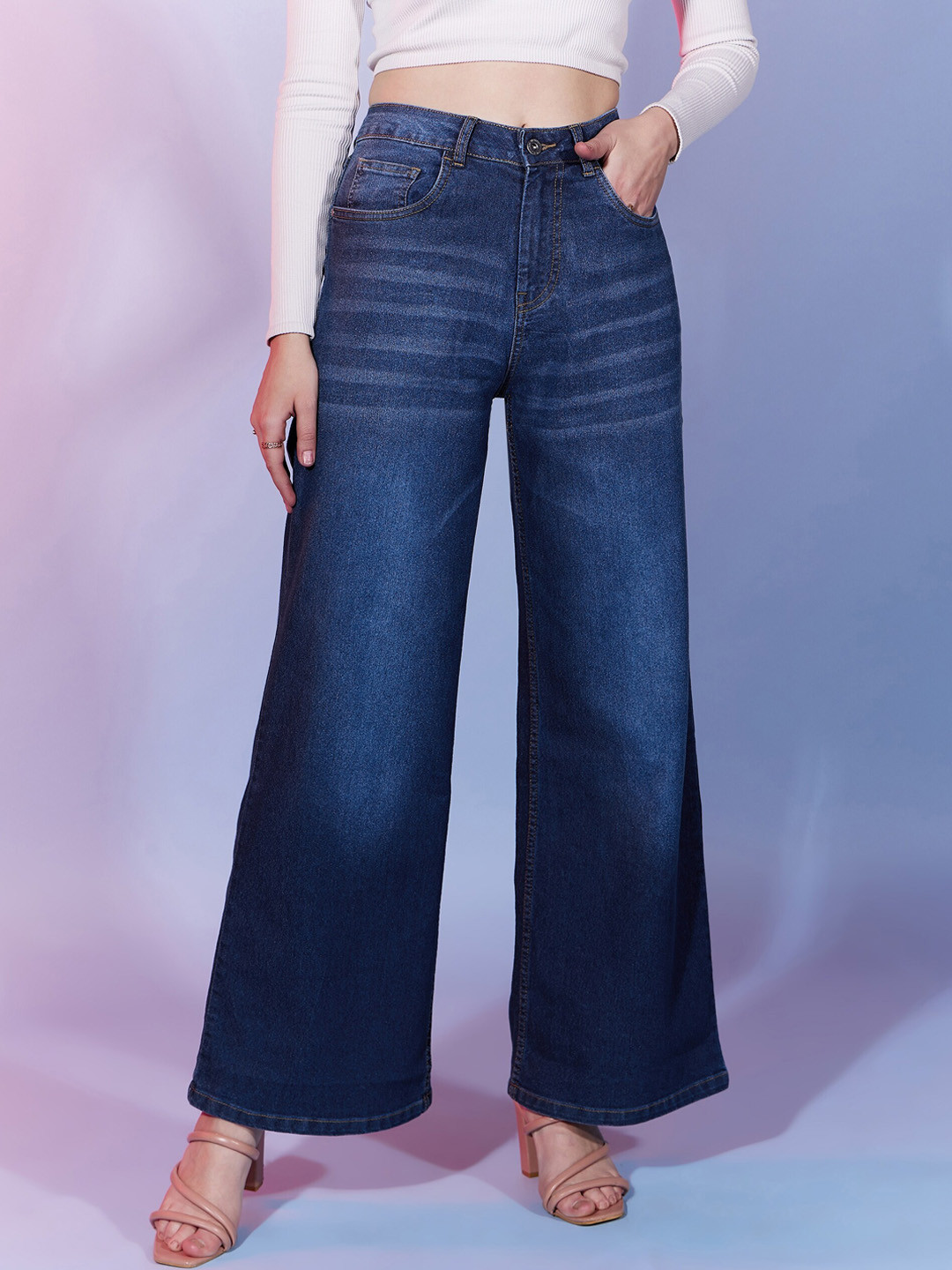 DressBerry Women Blue Comfort Wide Leg High-Rise Clean Look Light Fade Stretchable Jeans
DressBerry Women Blue Comfort Wide Leg High-Rise Clean Look Light Fade Stretchable Jeans