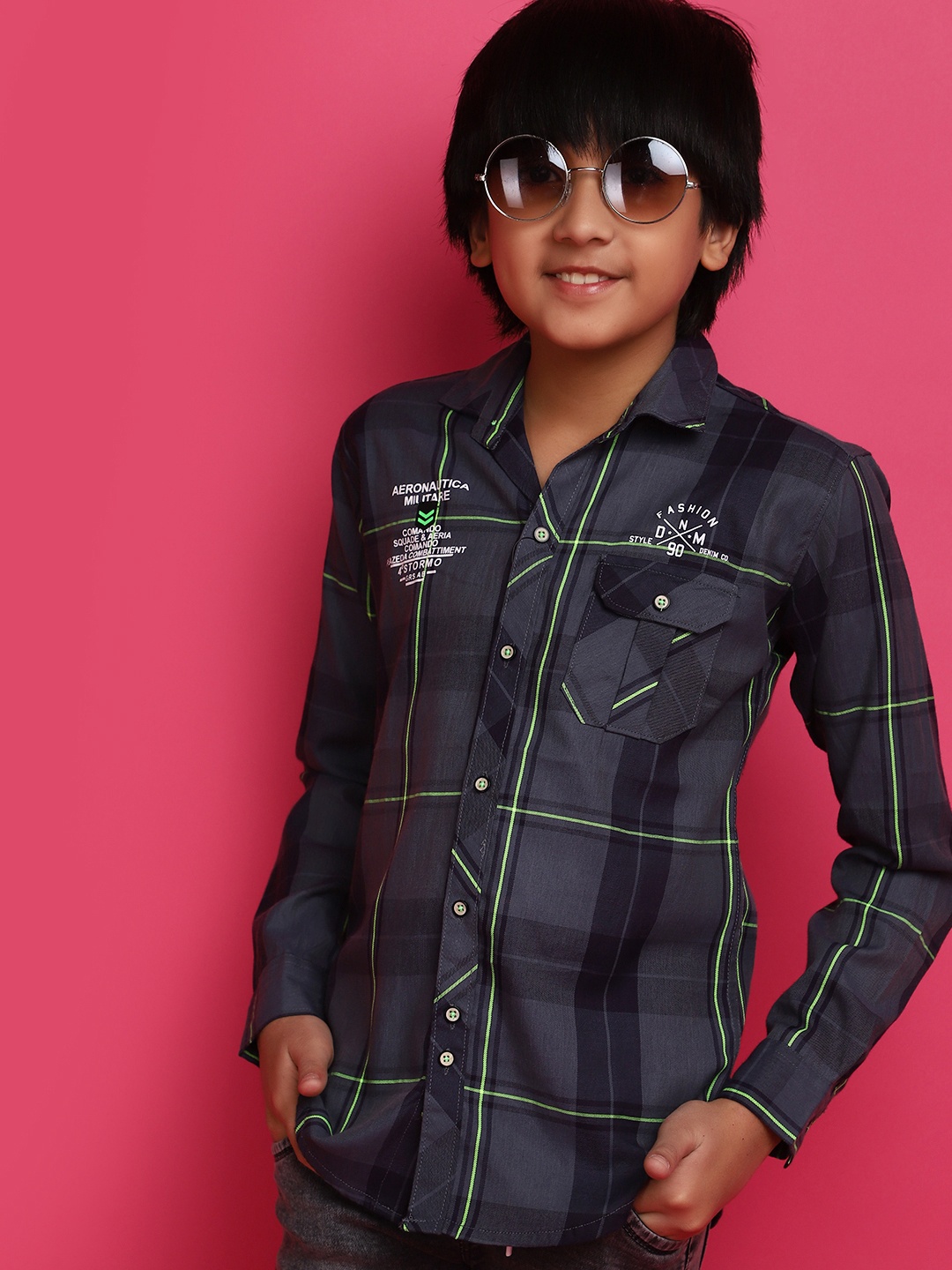 V-Mart Boys Long Sleeves Regular Fit Cotton Tartan Checks Opaque Checked Casual Shirt, Grey
V-Mart Boys Long Sleeves Regular Fit Cotton Tartan Checks Opaque Checked Casual Shirt, Grey