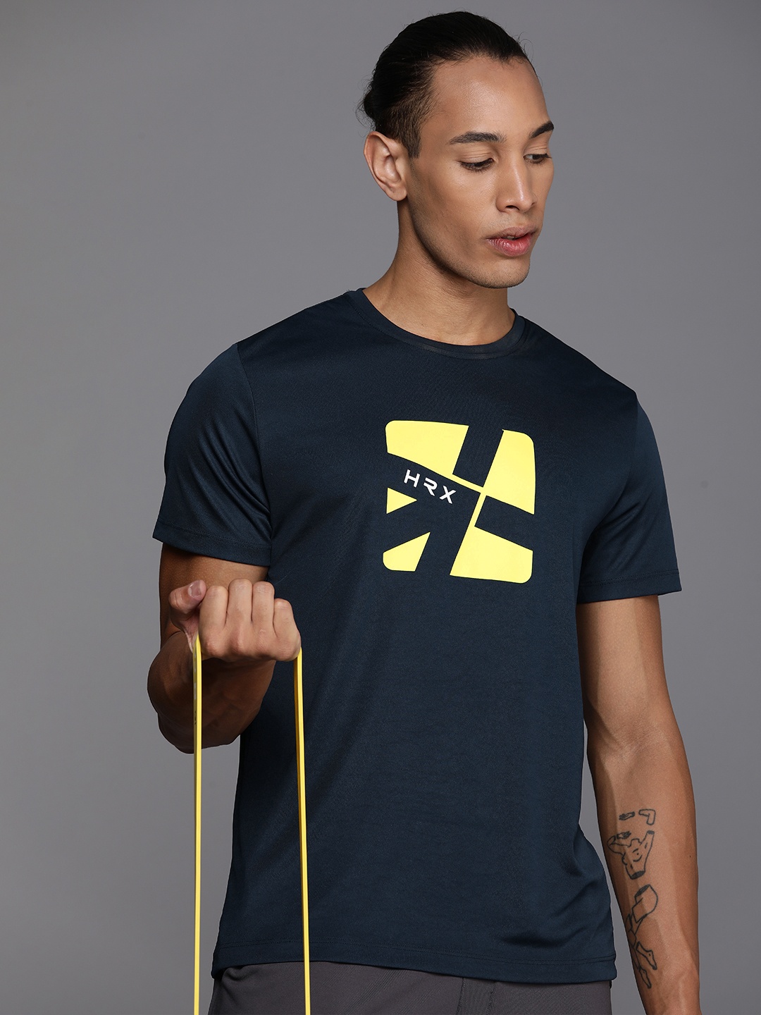 HRX by Hrithik Roshan Brand Logo Printed Rapid-Dry Antimicrobial Training T-shirt, Navy blue
HRX by Hrithik Roshan Brand Logo Printed Rapid-Dry Antimicrobial Training T-shirt, Navy blue
