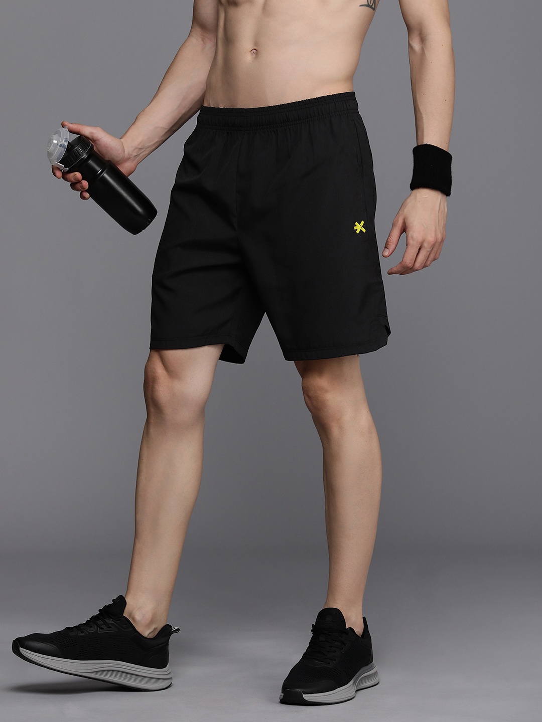 HRX by Hrithik Roshan Flex-Collection Men Rapid Dry Antimicrobial Finish Training Shorts, Black
HRX by Hrithik Roshan Flex-Collection Men Rapid Dry Antimicrobial Finish Training Shorts, Black