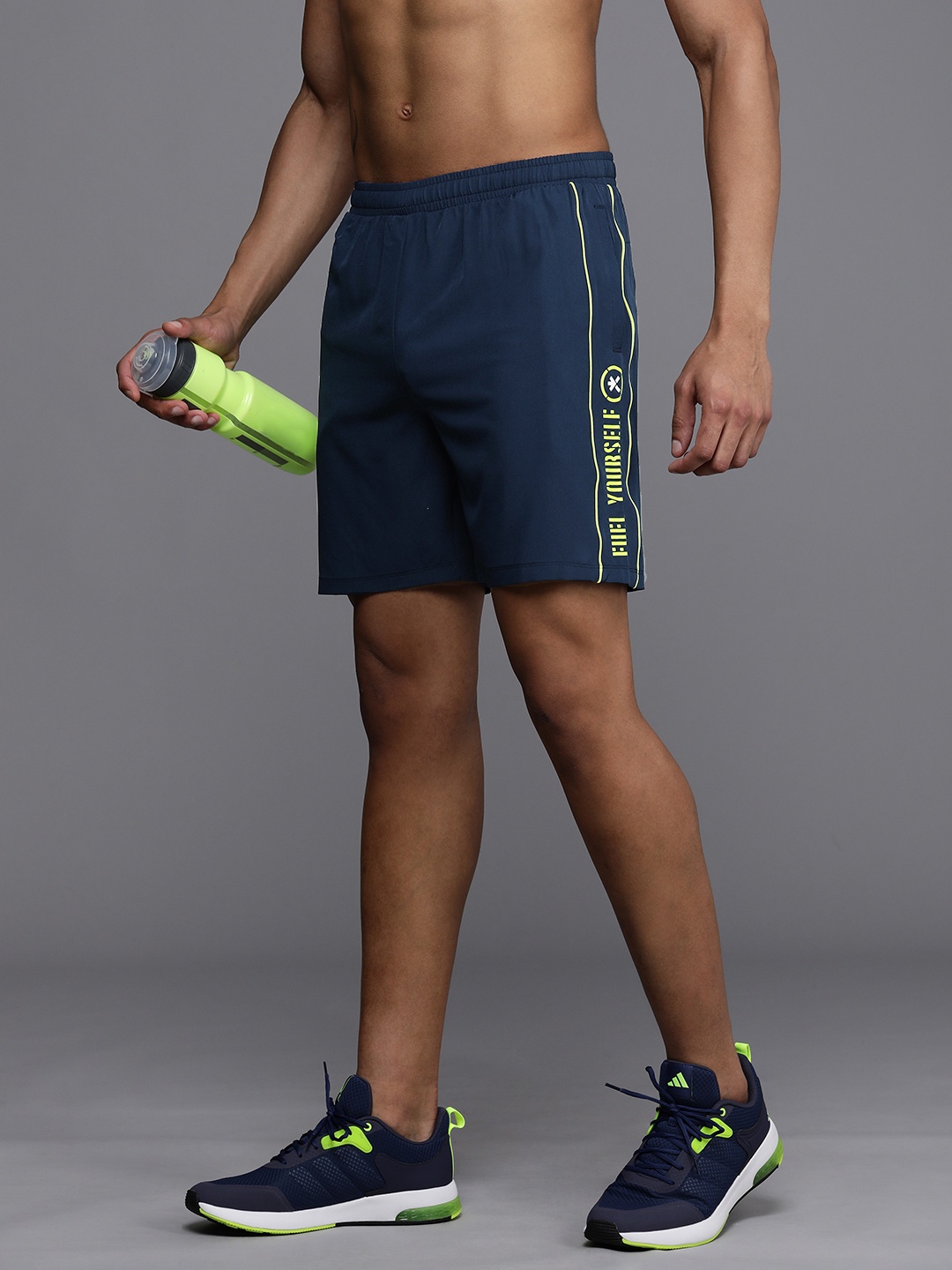 HRX by Hrithik Roshan Men Rapid Dry Antimicrobial Finish Mid-Rise Training Shorts, Navy blue
HRX by Hrithik Roshan Men Rapid Dry Antimicrobial Finish Mid-Rise Training Shorts, Navy blue
