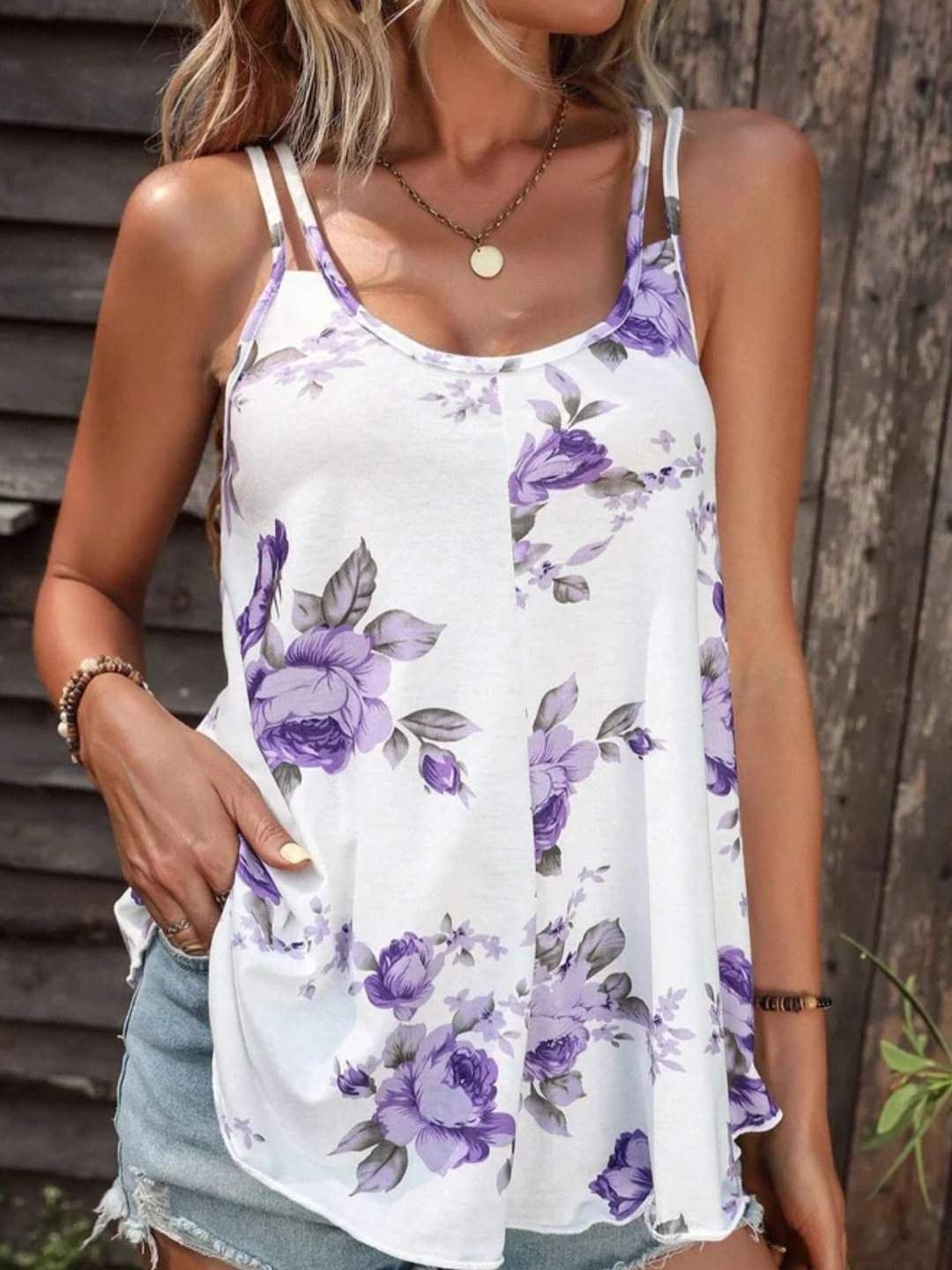 Stylecast X KPOP White & Purple Floral Printed Shoulder Straps Top 
Stylecast X KPOP White & Purple Floral Printed Shoulder Straps Top