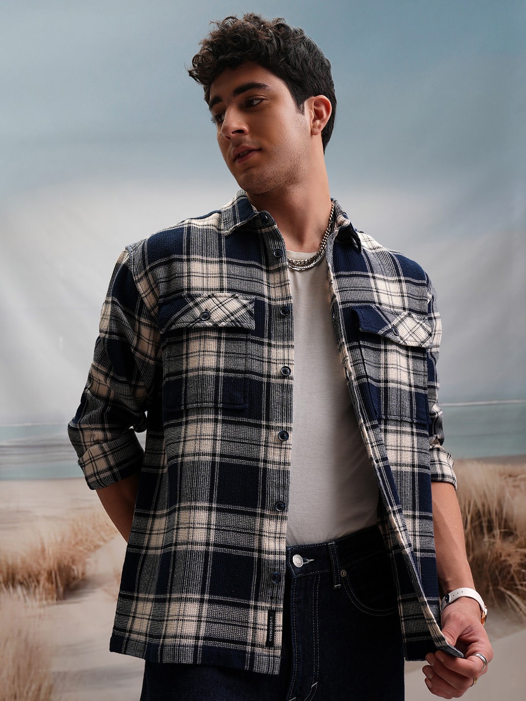 LOCOMOTIVE Premium Waffle Dobby Textured Checked Utility Pocket Flannel Cotton Overshirt, Navy blue
LOCOMOTIVE Premium Waffle Dobby Textured Checked Utility Pocket Flannel Cotton Overshirt, Navy blue