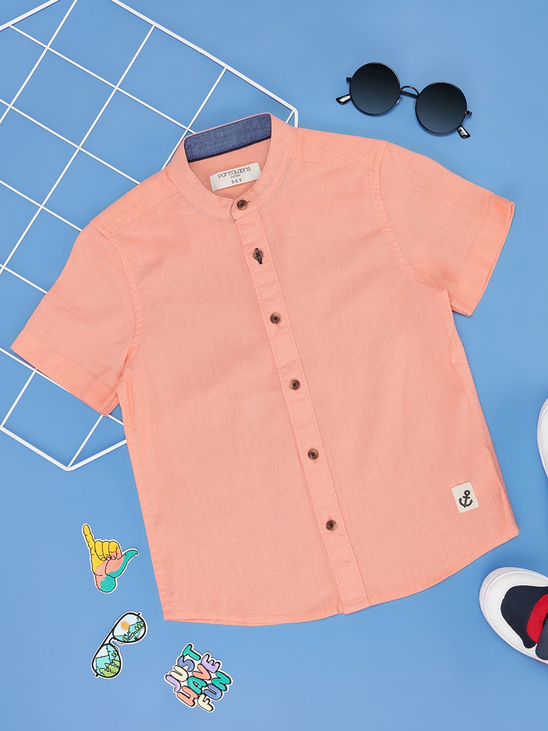 Pantaloons Junior Boys Checked Mandarin Collar Short Sleeves Cotton Casual Shirt, Peach
Pantaloons Junior Boys Checked Mandarin Collar Short Sleeves Cotton Casual Shirt, Peach
