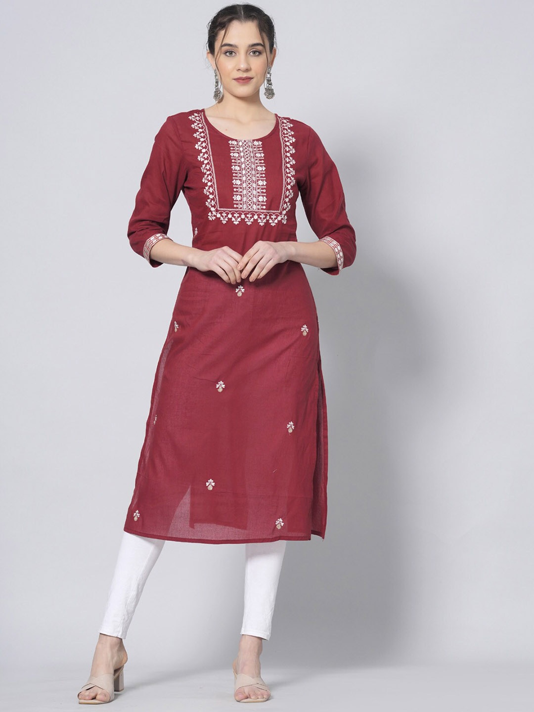 BAESD Ethnic Motifs Embroidered Round Neck Three-Quarter Sleeves Thread Work Kurta, Maroon
BAESD Ethnic Motifs Embroidered Round Neck Three-Quarter Sleeves Thread Work Kurta, Maroon