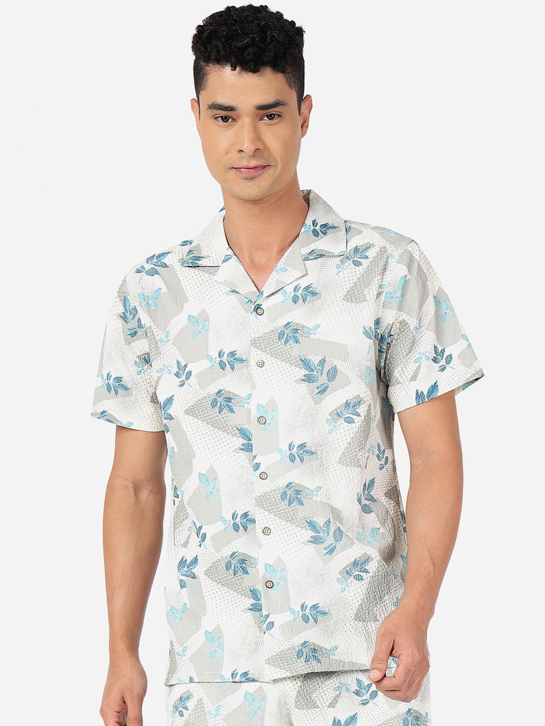 JADE BLUE Slim Fit Floral Printed Spread Collar Short Sleeves Cotton Casual Shirt, Grey
JADE BLUE Slim Fit Floral Printed Spread Collar Short Sleeves Cotton Casual Shirt, Grey