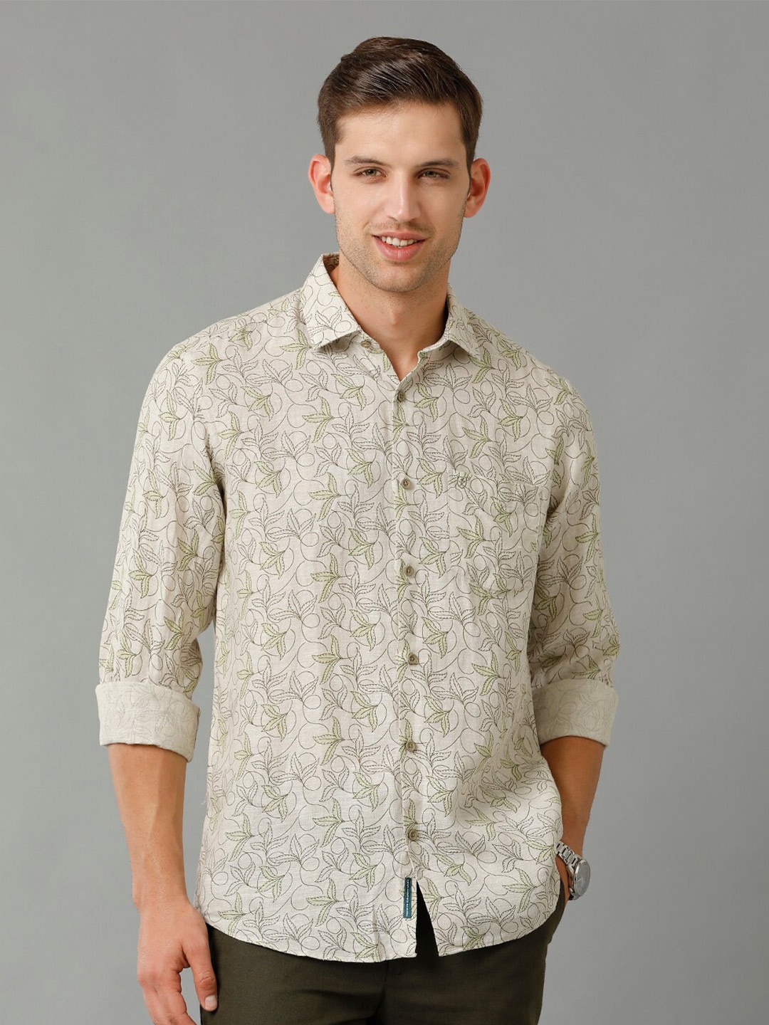Linen Club Contemporary Floral Printed Spread Collar Opaque Linen Casual Shirt, Green
Linen Club Contemporary Floral Printed Spread Collar Opaque Linen Casual Shirt, Green