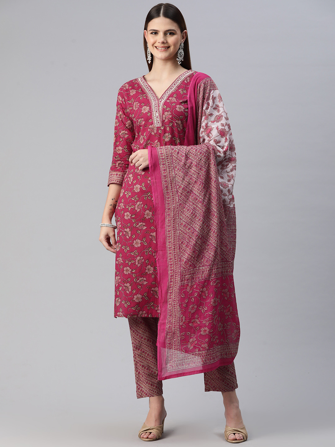 Readiprint Floral Printed Mirror Work Pure Cotton Kurta with Trousers & Dupatta, Pink
Readiprint Floral Printed Mirror Work Pure Cotton Kurta with Trousers & Dupatta, Pink