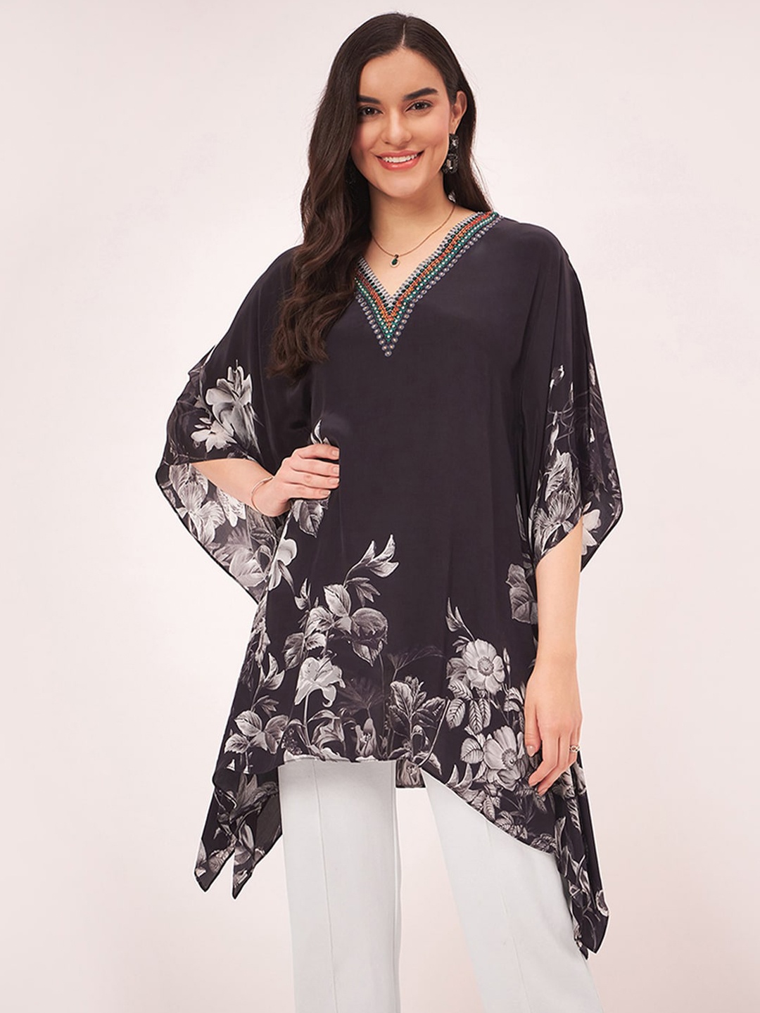 First Resort by Ramola Bachchan Floral Printed V-Neck Kimono Sleeve Crepe Kaftan Top, Black
First Resort by Ramola Bachchan Floral Printed V-Neck Kimono Sleeve Crepe Kaftan Top, Black