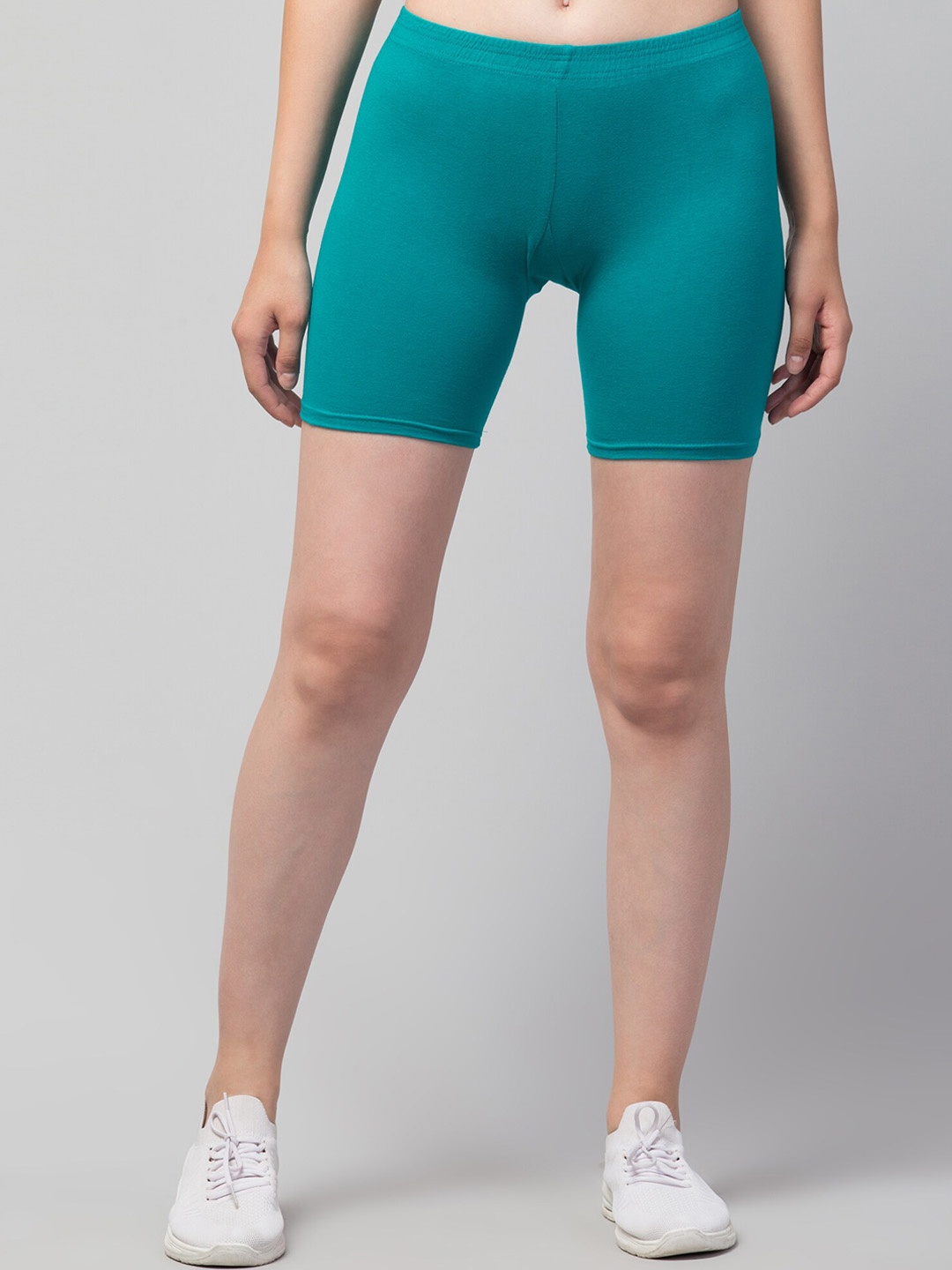 Apraa & Parma Women Skinny Fit Mid-Rise Pure Cotton Cycling Sports Shorts, Green
Apraa & Parma Women Skinny Fit Mid-Rise Pure Cotton Cycling Sports Shorts, Green