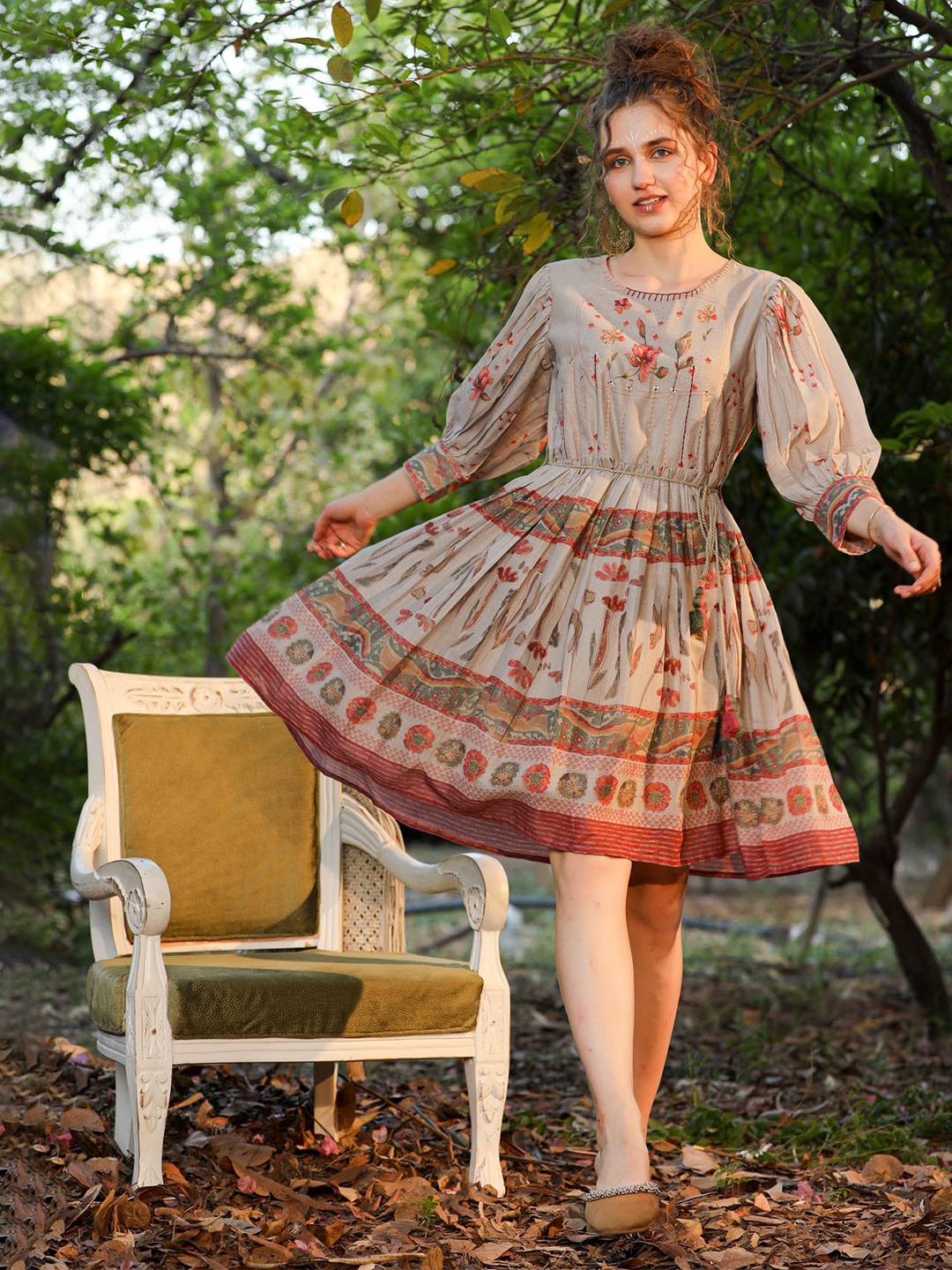 FASHION DWAR Floral Printed Cuffed Sleeves Tie-Ups Detail Pure Cotton Fit & Flare Dress, Beige
FASHION DWAR Floral Printed Cuffed Sleeves Tie-Ups Detail Pure Cotton Fit & Flare Dress, Beige
