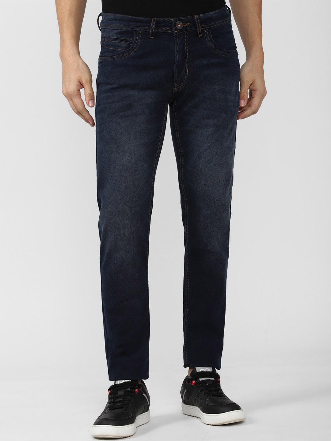 Peter England Casuals Men Tapered Fit Clean Look Heavy Fade Stretchable Jeans, Navy blue
Peter England Casuals Men Tapered Fit Clean Look Heavy Fade Stretchable Jeans, Navy blue