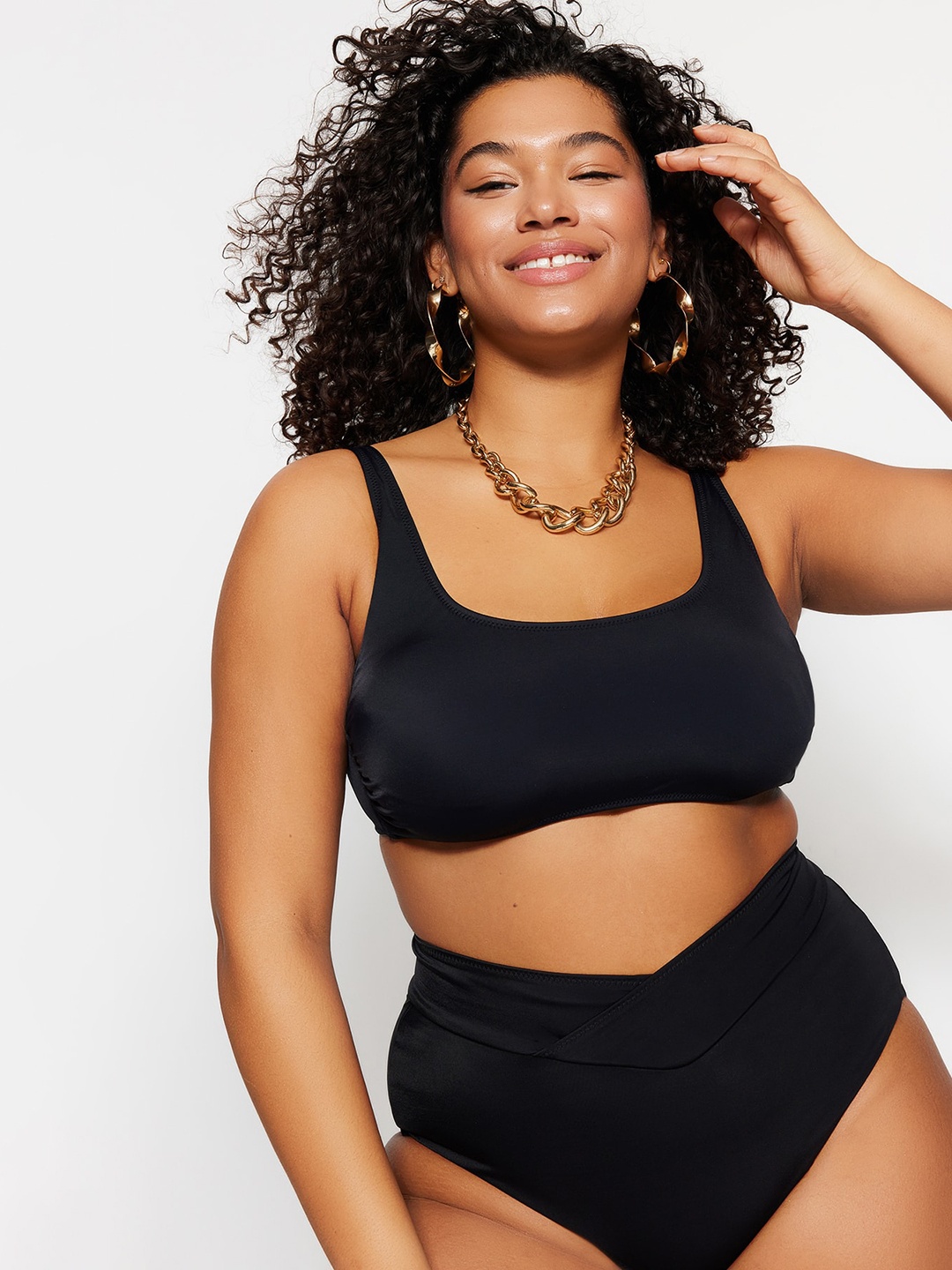 Trendyol Plus Size Full Coverage Lightly Padded Everyday Bra With All Day Comfort, Black
Trendyol Plus Size Full Coverage Lightly Padded Everyday Bra With All Day Comfort, Black