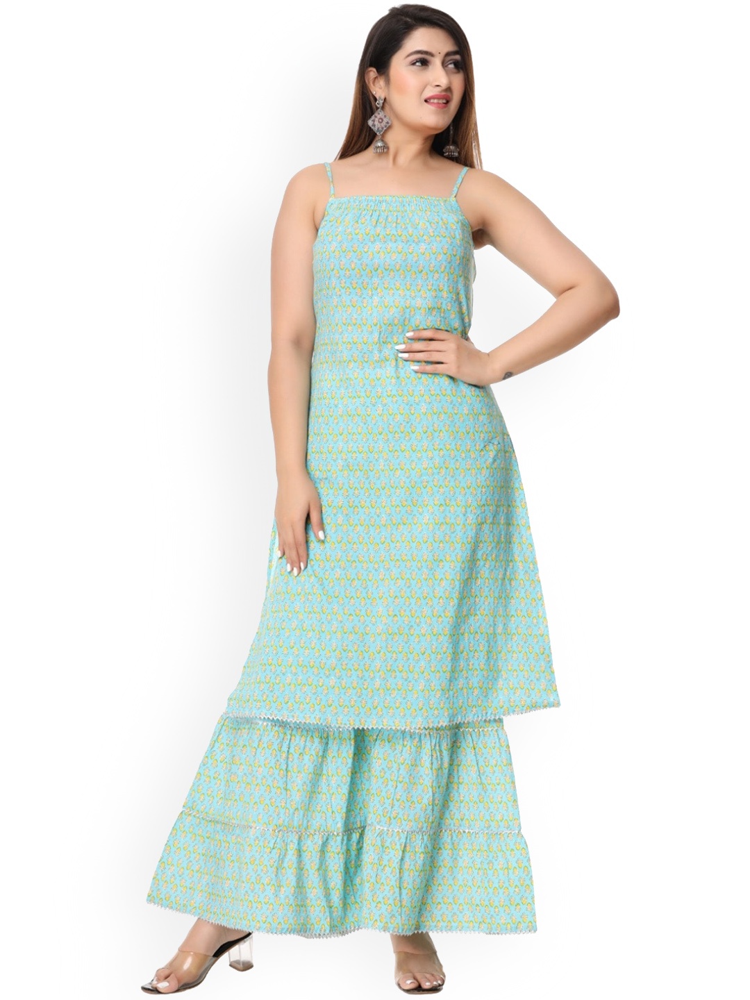 BAESD Floral Printed Regular Pure Cotton Gotta Patti Shoulder Straps Neck Kurta & Sharara, Turquoise blue
BAESD Floral Printed Regular Pure Cotton Gotta Patti Shoulder Straps Neck Kurta & Sharara, Turquoise blue