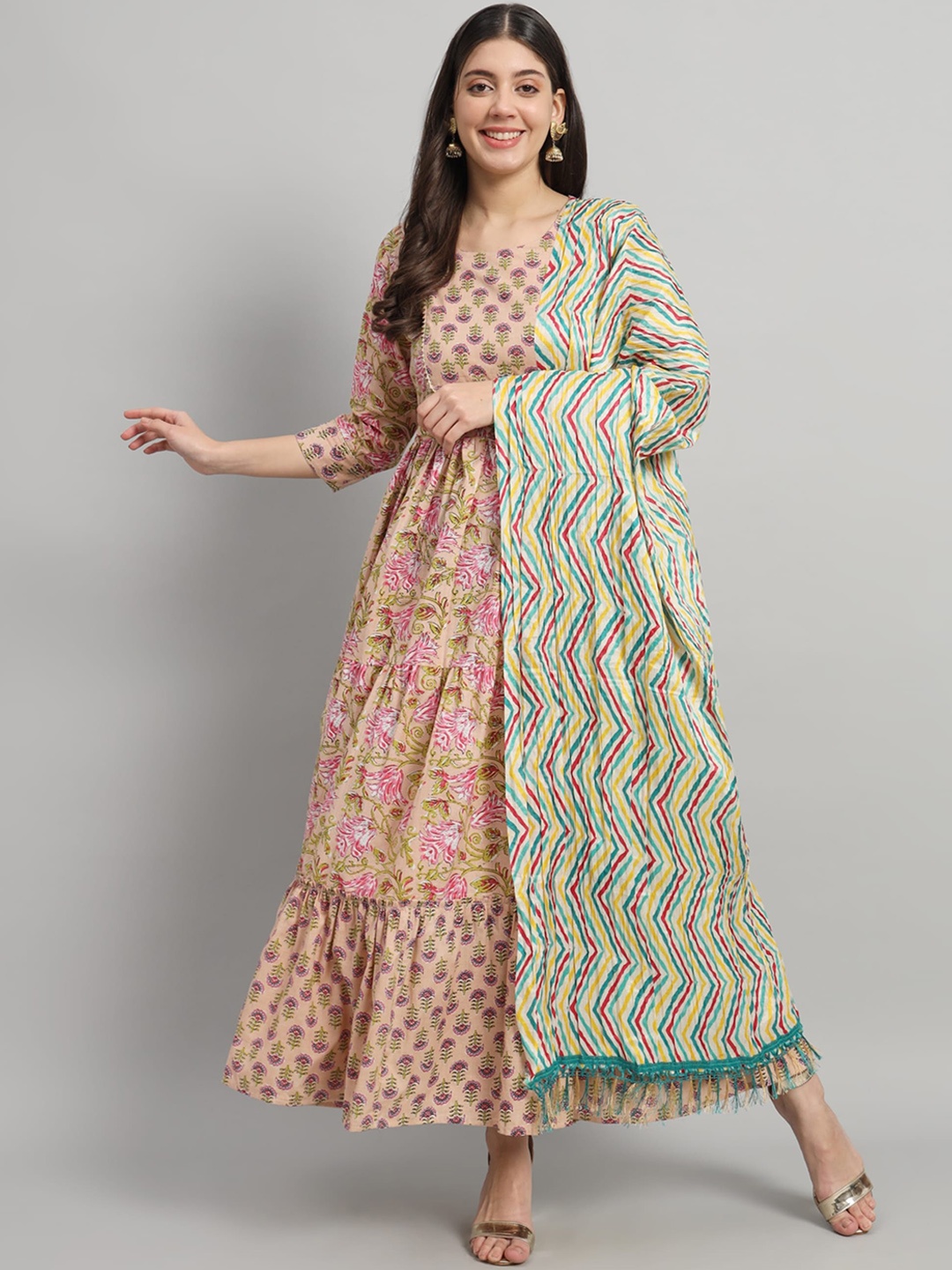 Gujari Floral Printed Gathered Detailed Cotton Maxi Ethnic Dress With Dupatta, Peach
Gujari Floral Printed Gathered Detailed Cotton Maxi Ethnic Dress With Dupatta, Peach