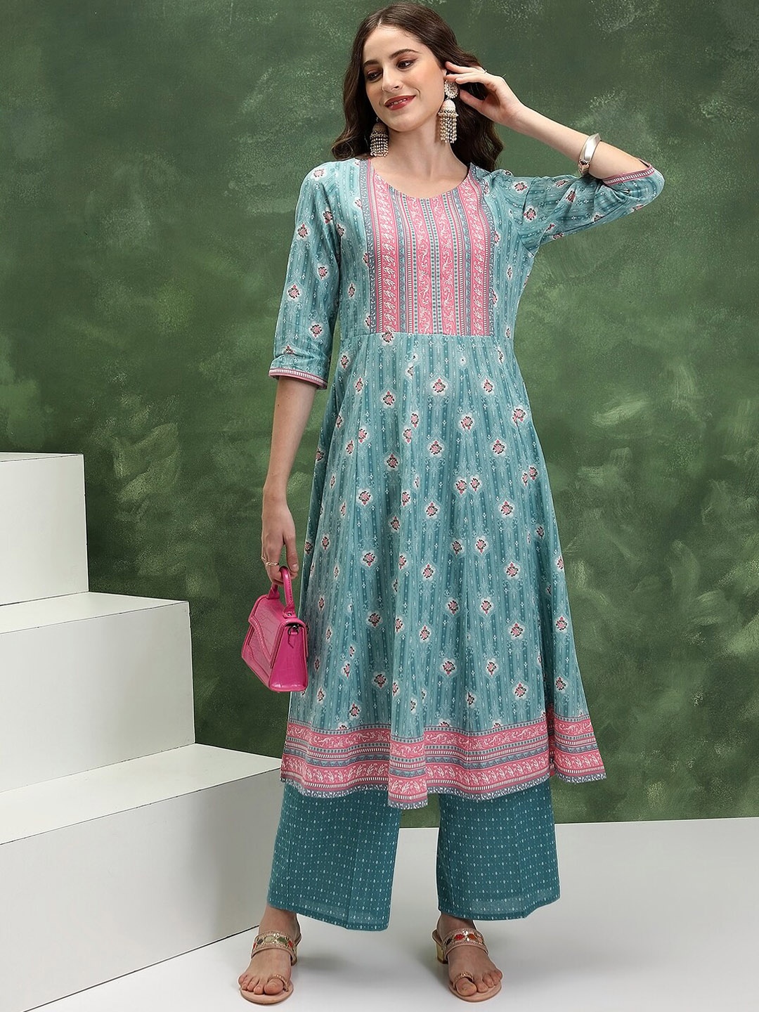 Vishudh Women Floral Printed Regular Pure Cotton Kurta with Palazzos & With Dupatta, Blue
Vishudh Women Floral Printed Regular Pure Cotton Kurta with Palazzos & With Dupatta, Blue