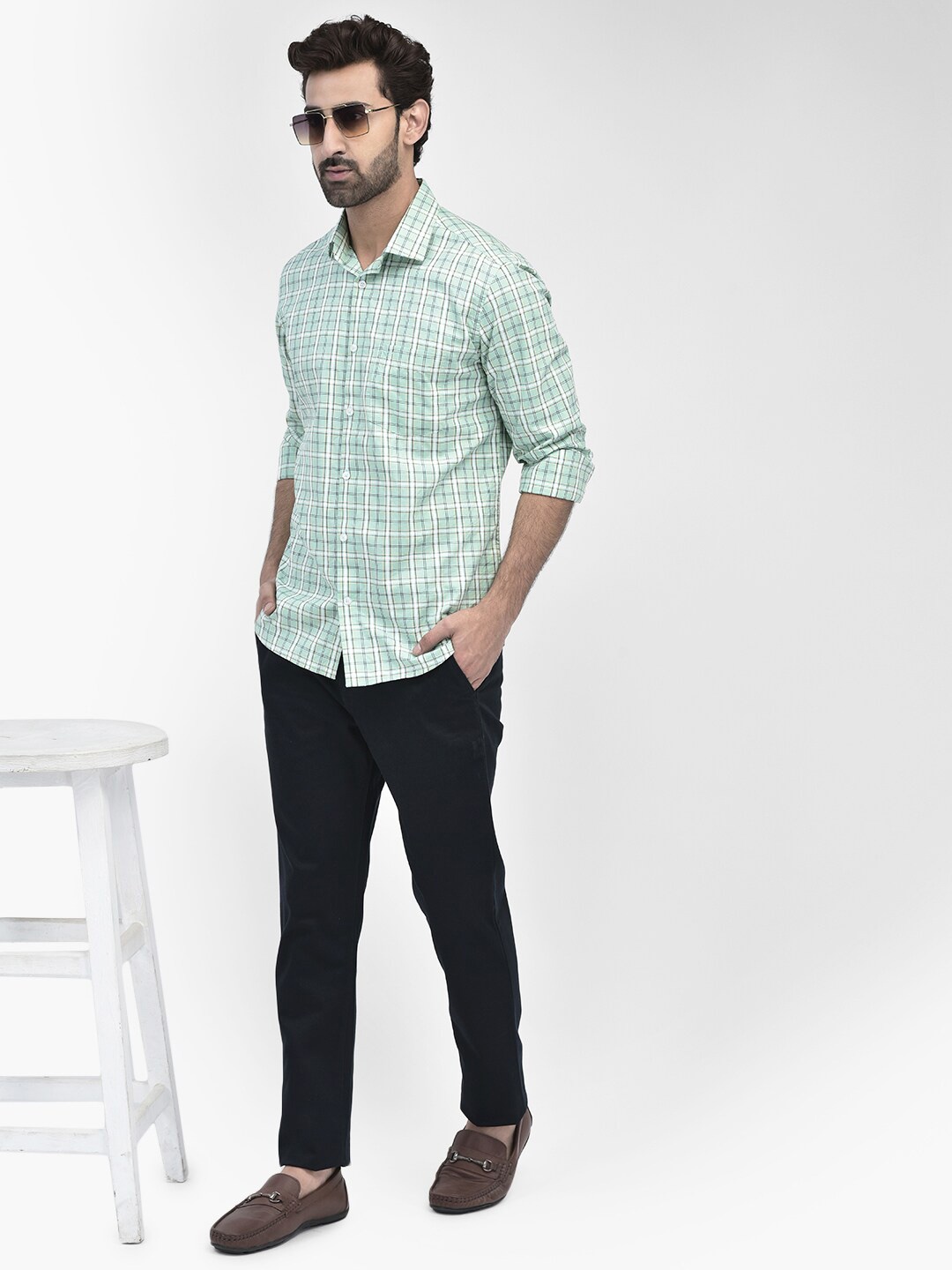 Crimsoune Club Classic Slim Fit Checked Spread Collar Long Sleeves Cotton Casual Shirt, Green
Crimsoune Club Classic Slim Fit Checked Spread Collar Long Sleeves Cotton Casual Shirt, Green