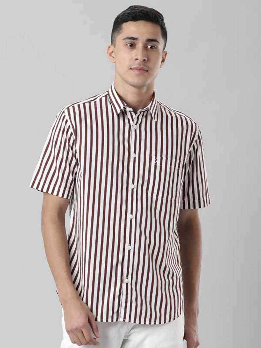 Indian Terrain Vertical Stripes Spread Collar Chest Pocket Cotton Casual Shirt, Brown
Indian Terrain Vertical Stripes Spread Collar Chest Pocket Cotton Casual Shirt, Brown