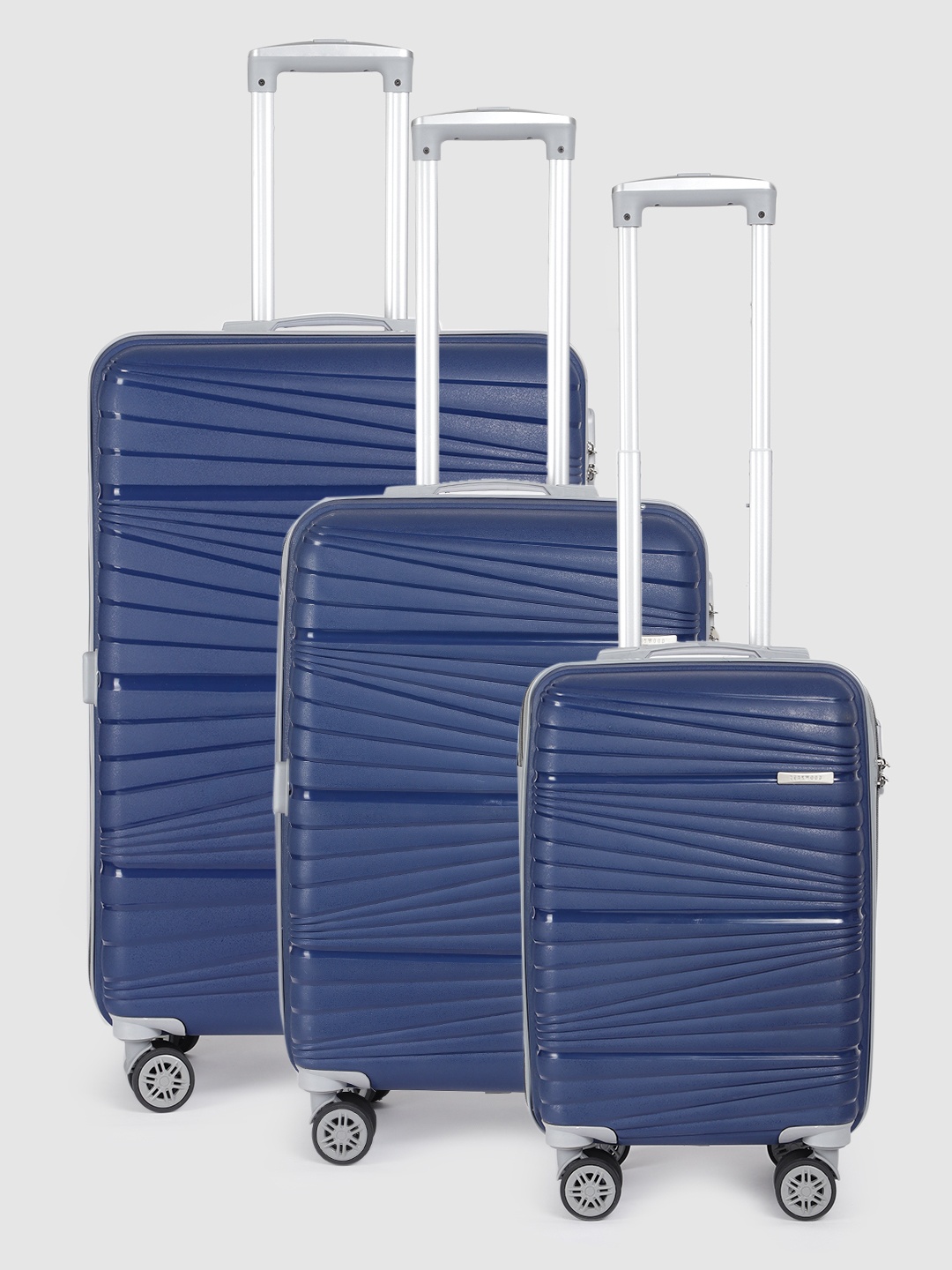 Teakwood Leathers Prism Set of 3 360-Degree Rotation Hard-Sided Trolley Bags 182L, Navy blue
Teakwood Leathers Prism Set of 3 360-Degree Rotation Hard-Sided Trolley Bags 182L, Navy blue