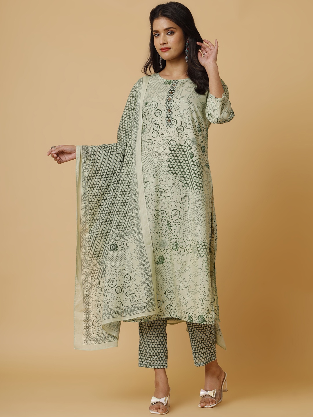 soan Geometric Printed Pure Cotton Straight Kurta With Trousers & Dupatta, Sea green
soan Geometric Printed Pure Cotton Straight Kurta With Trousers & Dupatta, Sea green
