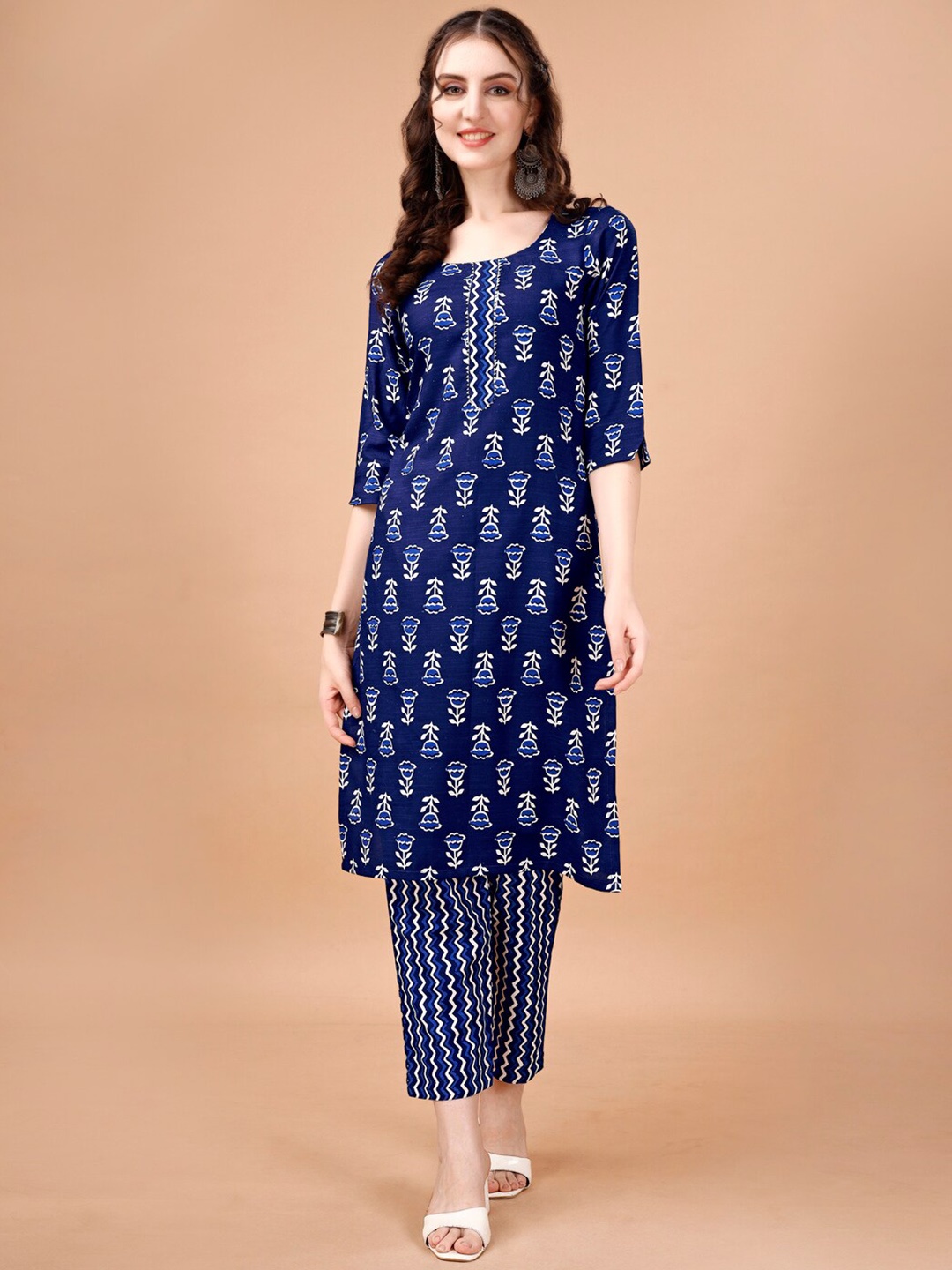 KALINI Ethnic Motifs Printed Round Neck Three-Quarter Sleeves Kurta with Trousers, Blue
KALINI Ethnic Motifs Printed Round Neck Three-Quarter Sleeves Kurta with Trousers, Blue