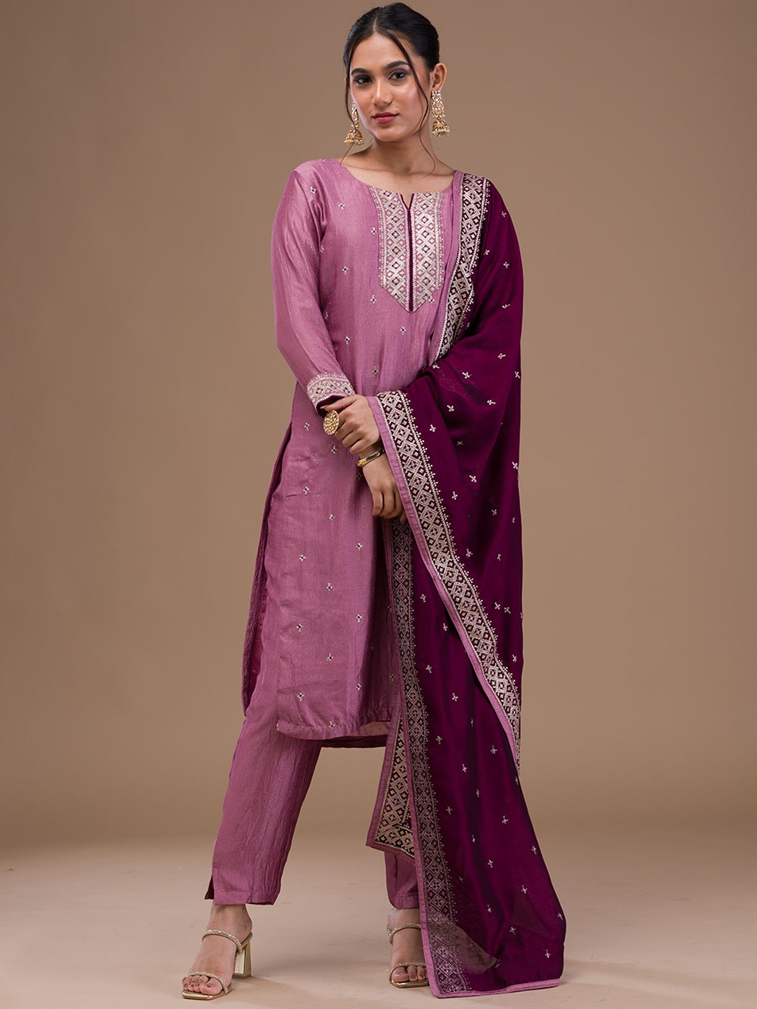 Koskii Ethnic Motifs Embroidered Notch Neck Zari Raw Silk Kurta With Trouser & Dupatta, Purple
Koskii Ethnic Motifs Embroidered Notch Neck Zari Raw Silk Kurta With Trouser & Dupatta, Purple