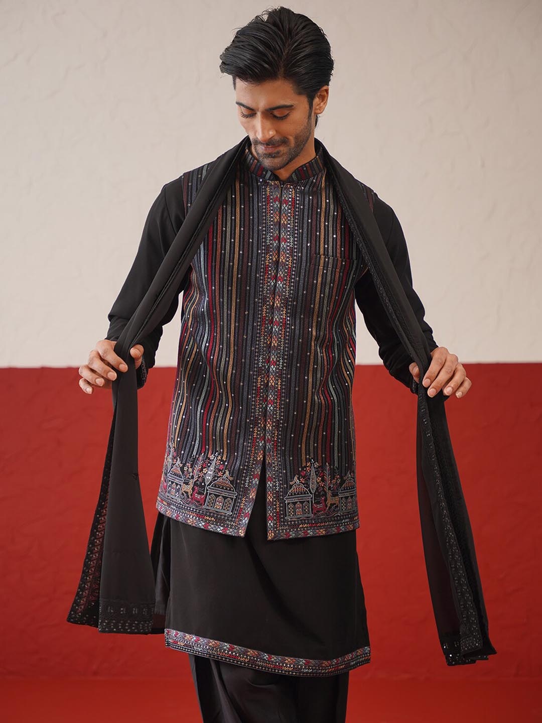 KALPRAAG Ethnic Motifs Embroidered Georgette Kurta with Patiala & With Dupatta, Black
KALPRAAG Ethnic Motifs Embroidered Georgette Kurta with Patiala & With Dupatta, Black
