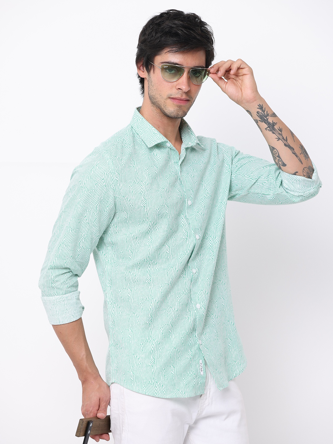 FLY 69 Premium Slim Fit Abstract Printed Spread Collar Cotton Linen Casual Shirt, Green
FLY 69 Premium Slim Fit Abstract Printed Spread Collar Cotton Linen Casual Shirt, Green