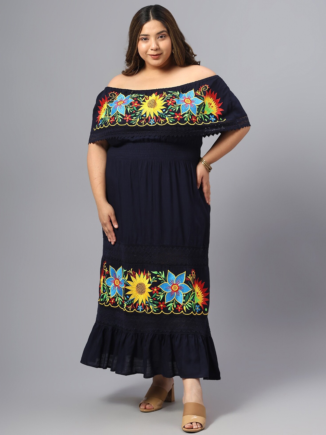 SAAKAA Plus Size Floral Embroidered Flared Sleeves Off-Shoulder Pure Cotton Maxi Dress, Black
SAAKAA Plus Size Floral Embroidered Flared Sleeves Off-Shoulder Pure Cotton Maxi Dress, Black